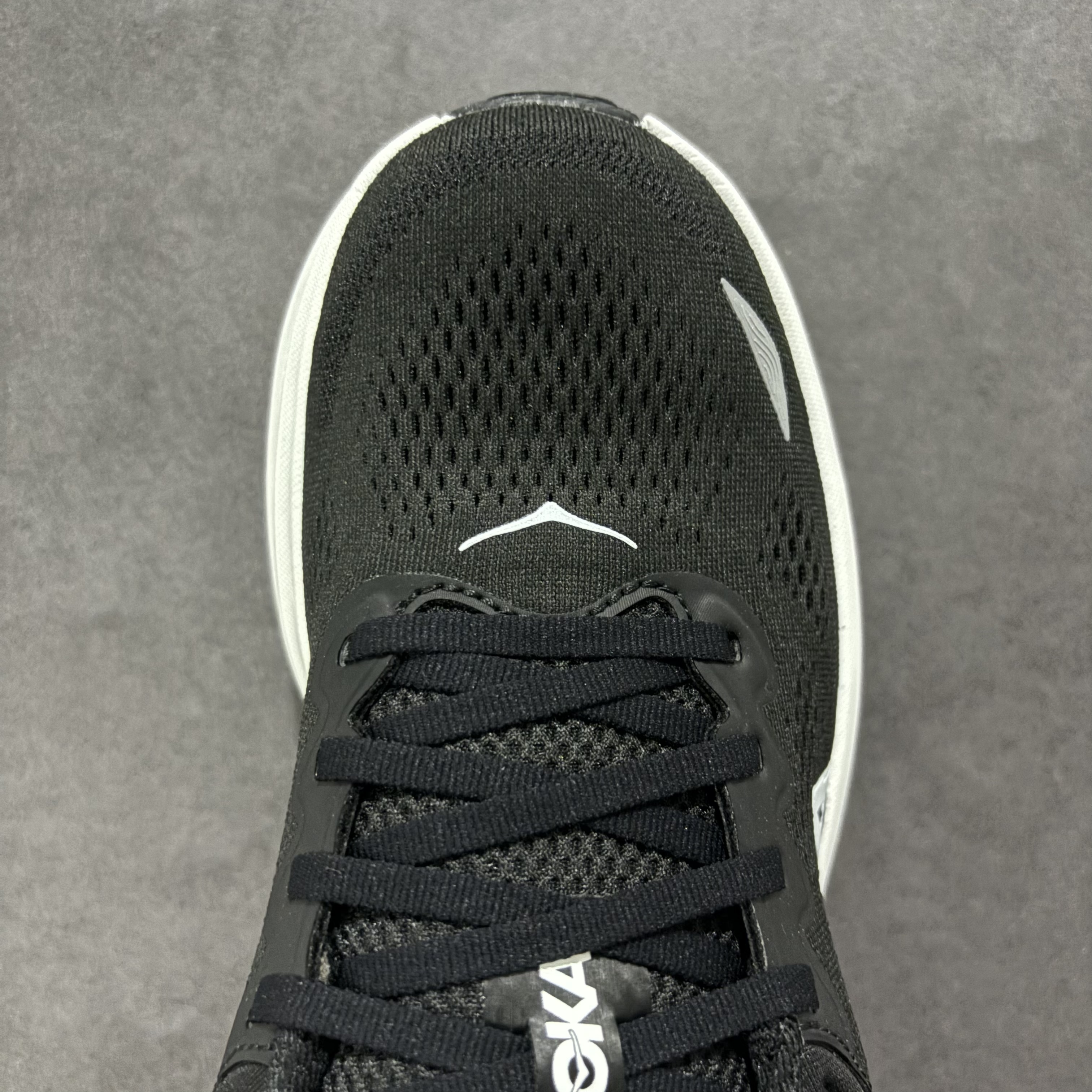 HOKA ONE ONE Bondi 9   邦迪 9 九代 舒适防滑耐磨低帮休闲跑步鞋 波鞋  黑白 1162011-BWHT