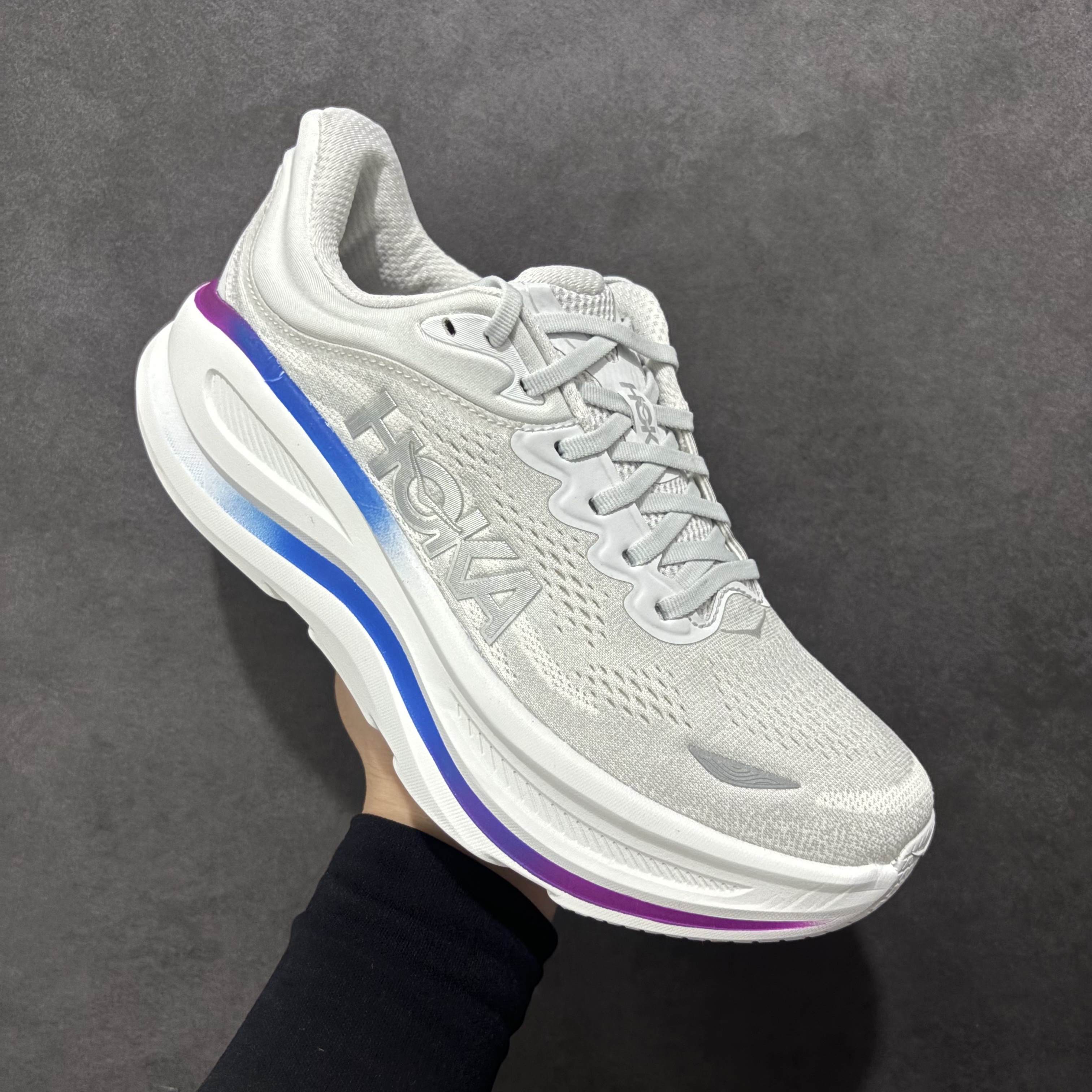 HOKA ONE ONE Bondi 9   邦迪 9 九代 舒适防滑耐磨低帮休闲跑步鞋 波鞋  灰白 1162014-CYWH