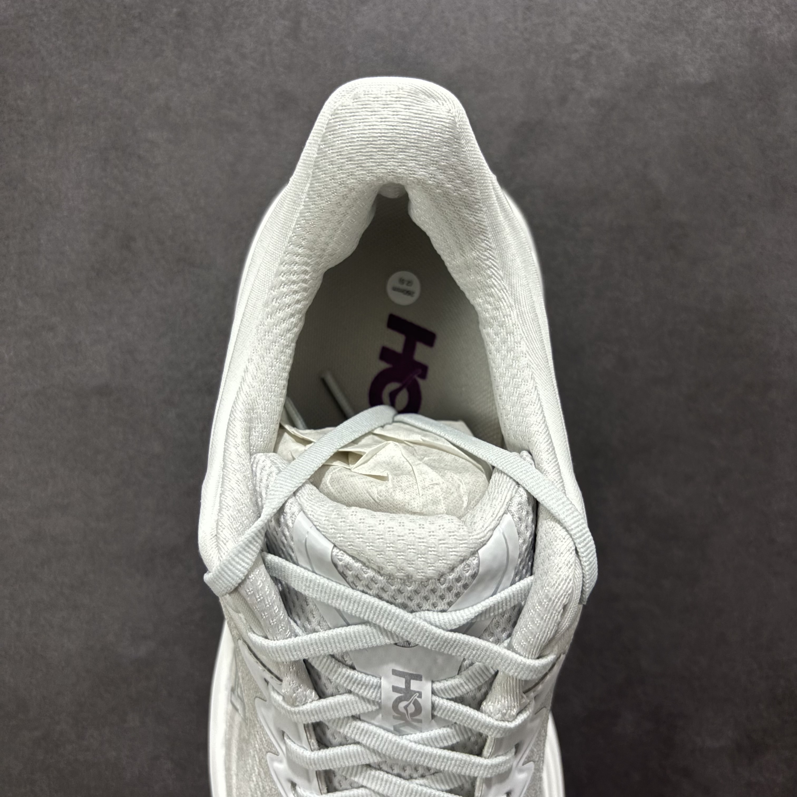 HOKA ONE ONE Bondi 9   邦迪 9 九代 舒适防滑耐磨低帮休闲跑步鞋 波鞋  灰白 1162014-CYWH