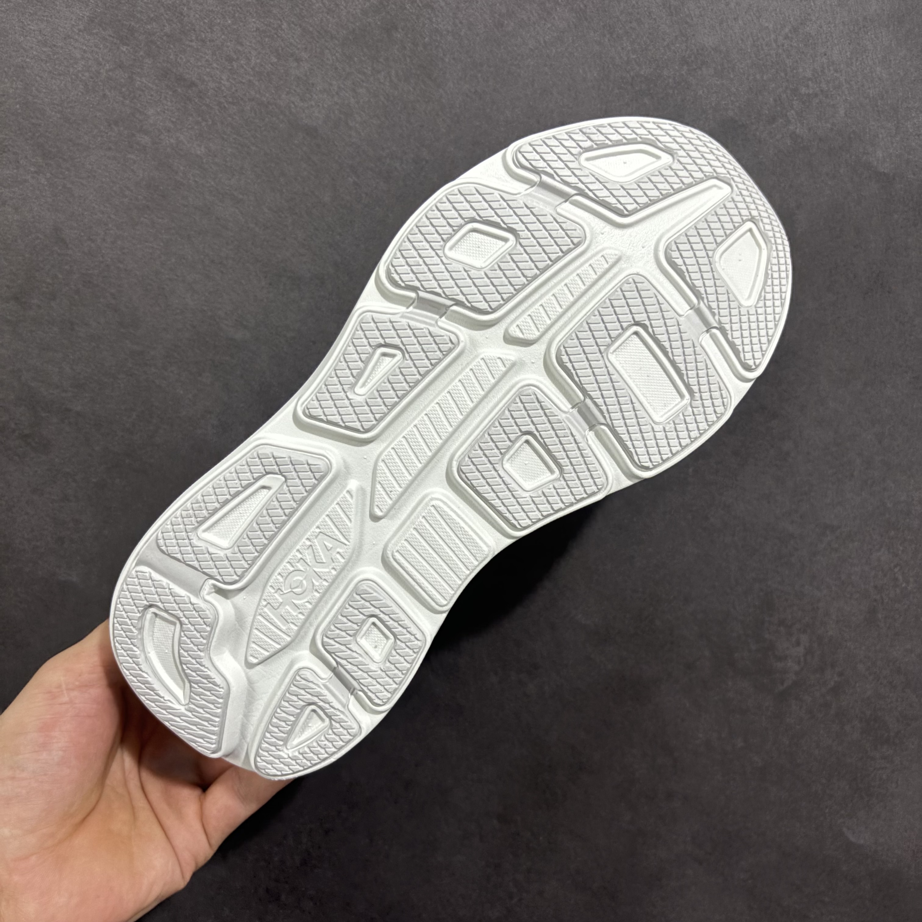 HOKA ONE ONE Bondi 9   邦迪 9 九代 舒适防滑耐磨低帮休闲跑步鞋 波鞋  灰白 1162014-CYWH