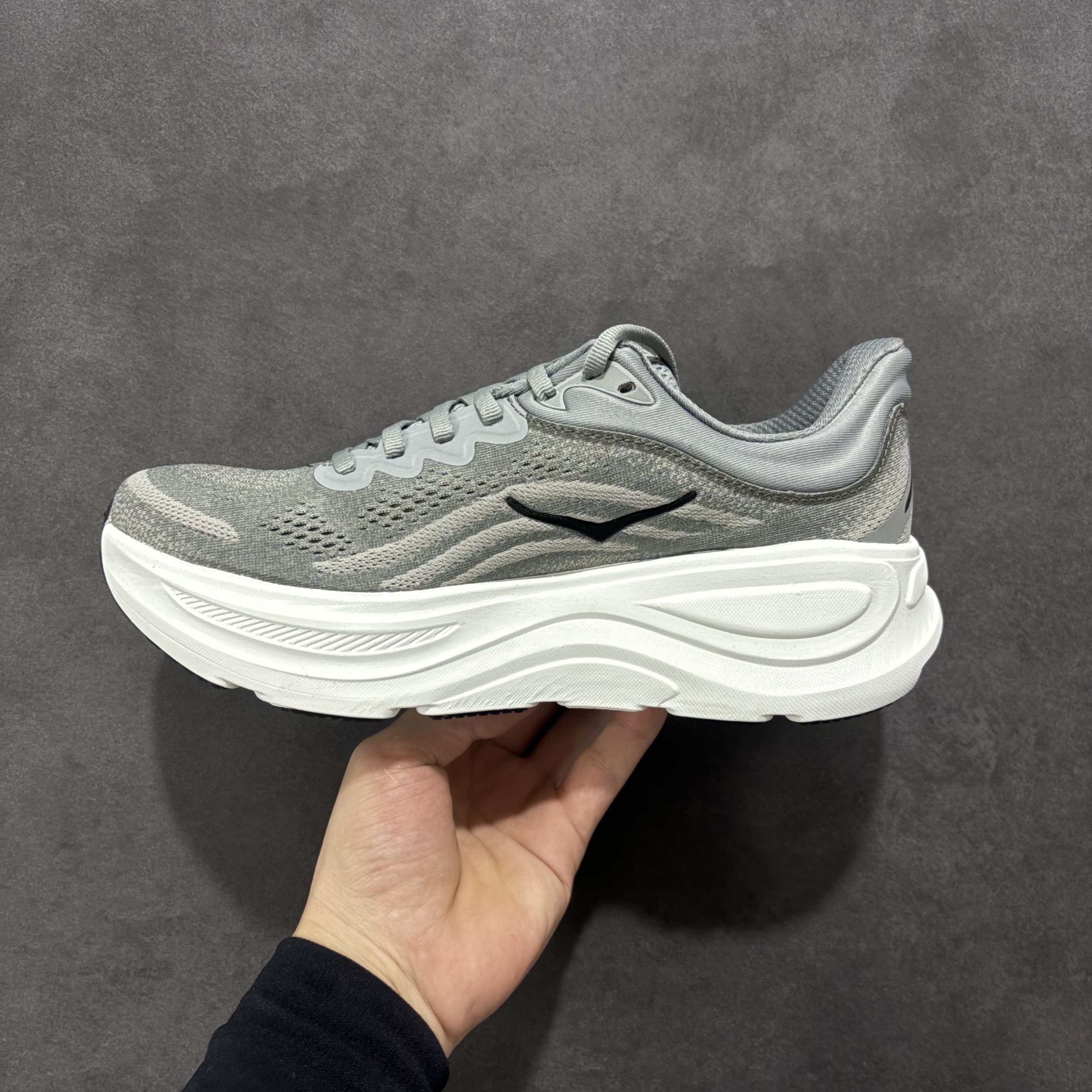 HOKA ONE ONE Bondi 9   邦迪 9 九代 舒适防滑耐磨低帮休闲跑步鞋 波鞋 灰色 1162011-GCTC