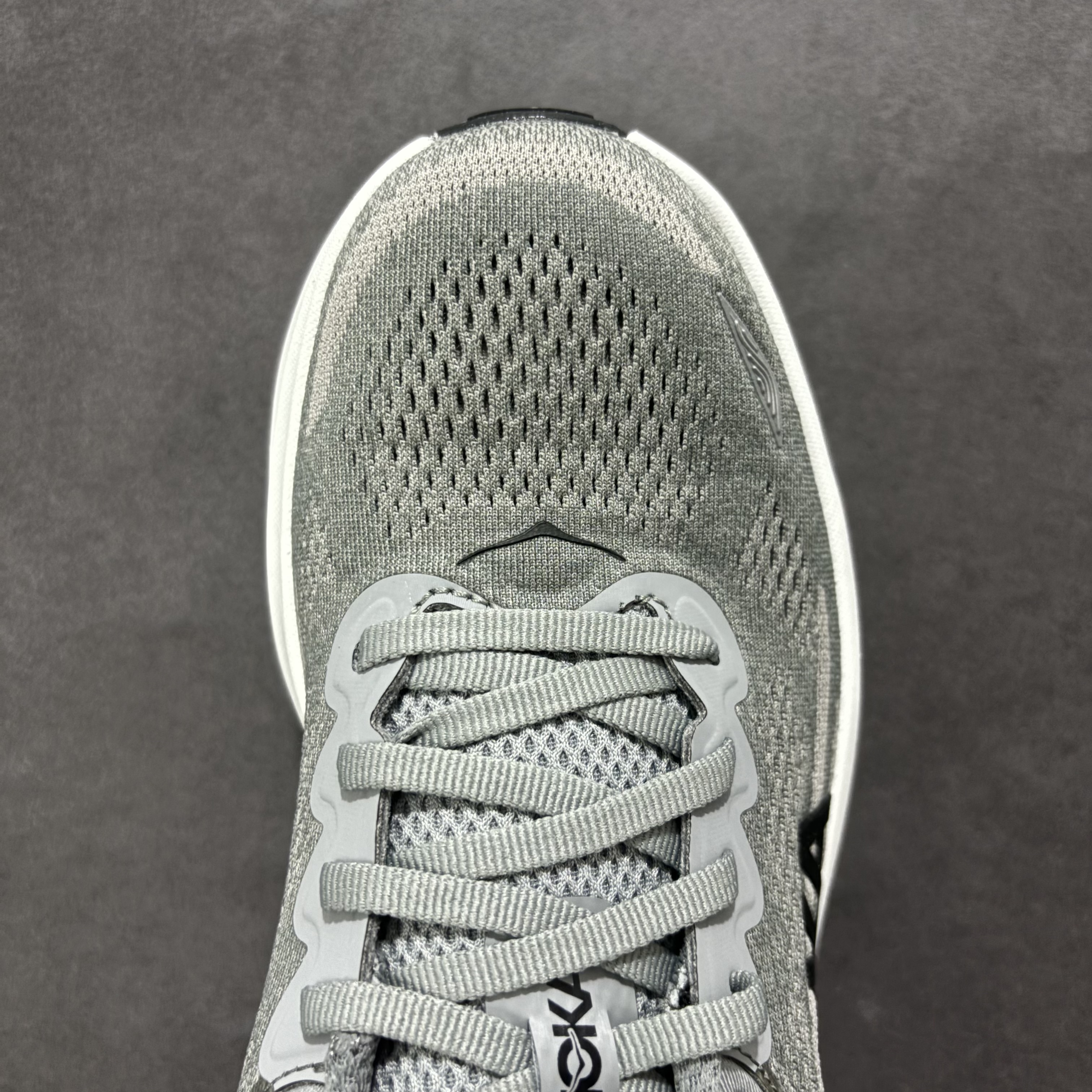 HOKA ONE ONE Bondi 9   邦迪 9 九代 舒适防滑耐磨低帮休闲跑步鞋 波鞋 灰色 1162011-GCTC