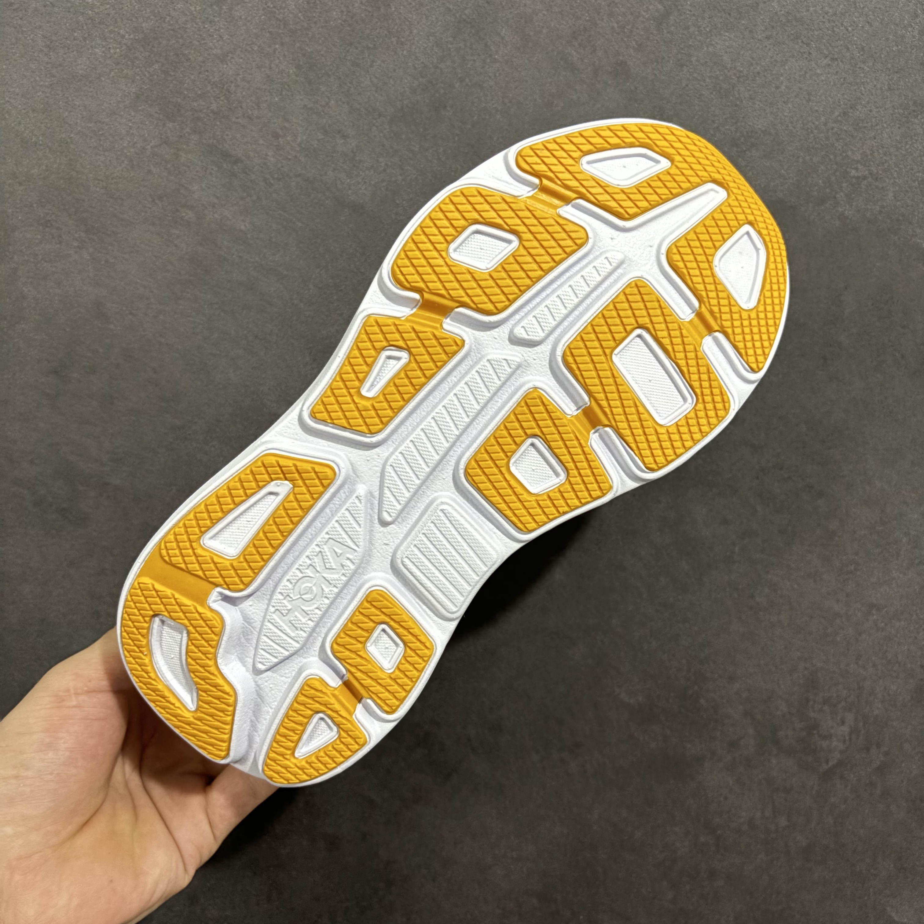 HOKA ONE ONE Bondi 9   邦迪 9 九代 舒适防滑耐磨低帮休闲跑步鞋 波鞋 紫白色 1162012-AGH