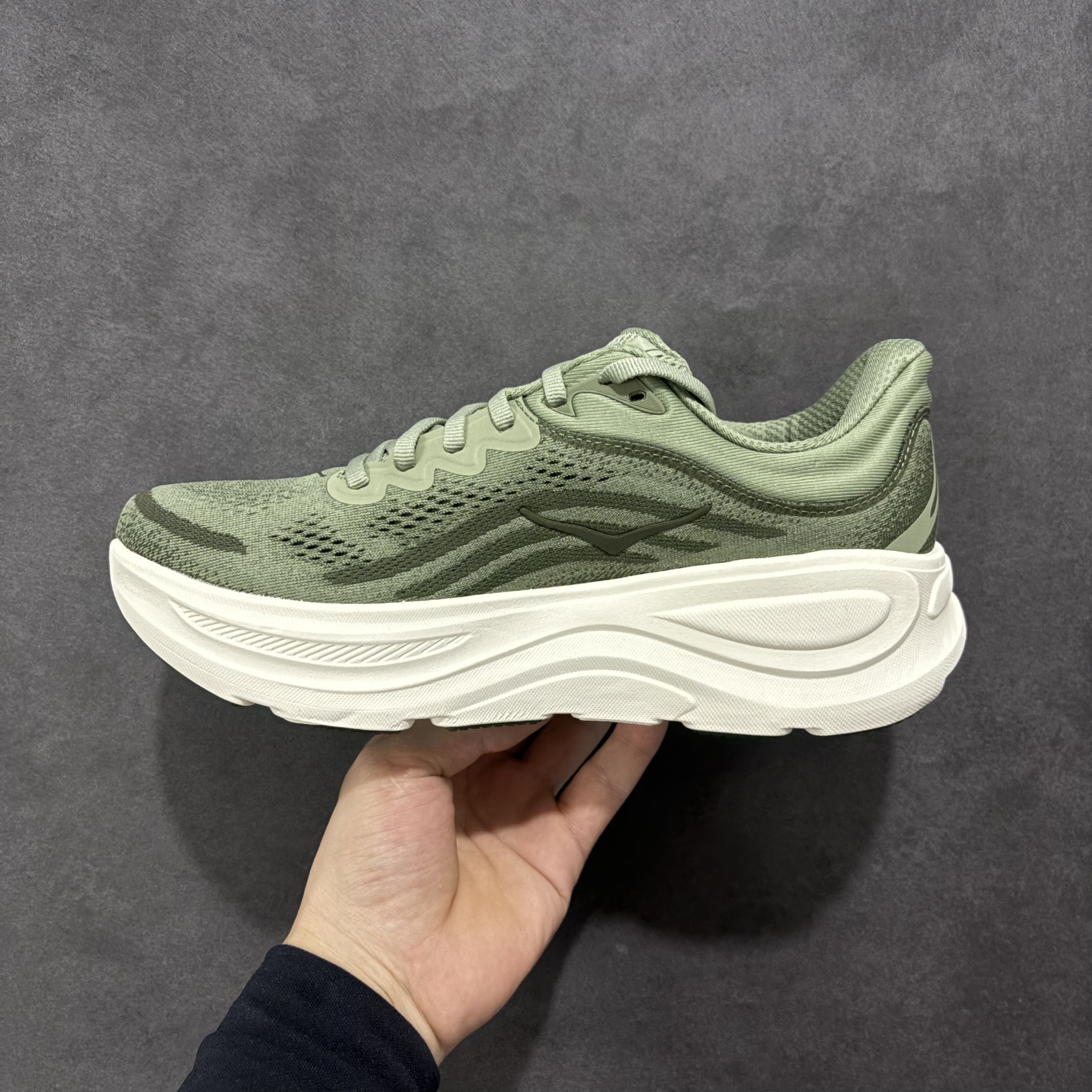 HOKA ONE ONE Bondi 9   邦迪 9 九代 舒适防滑耐磨低帮休闲跑步鞋 波鞋 绿色 1162011-SSSC