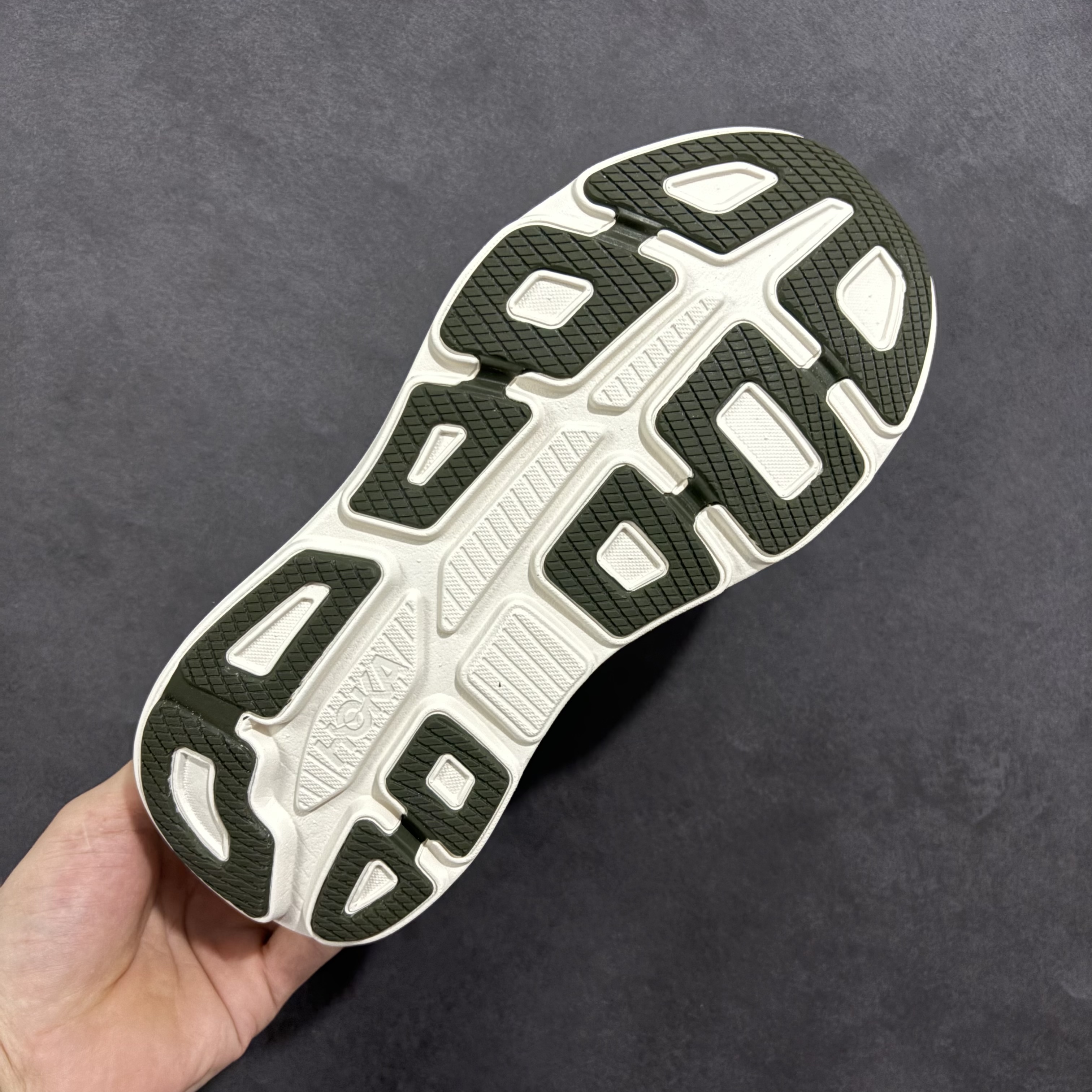 HOKA ONE ONE Bondi 9   邦迪 9 九代 舒适防滑耐磨低帮休闲跑步鞋 波鞋 绿色 1162011-SSSC