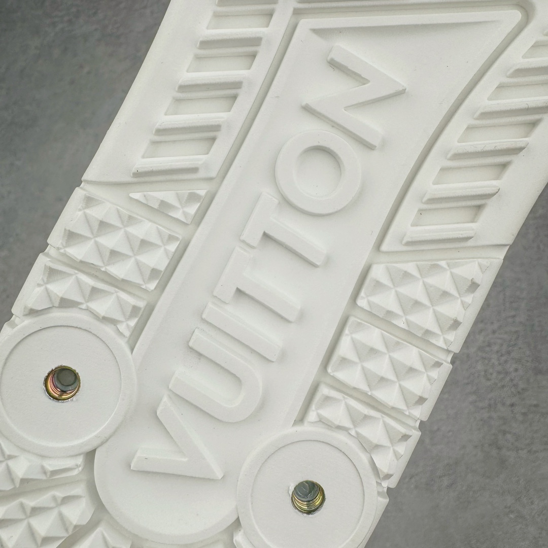 Louis Vuitton Takashi Murakami  LV Trainer 路易威登 低筒 休闲鞋 板鞋 运动鞋 男鞋 女鞋 棋盘格 黑红