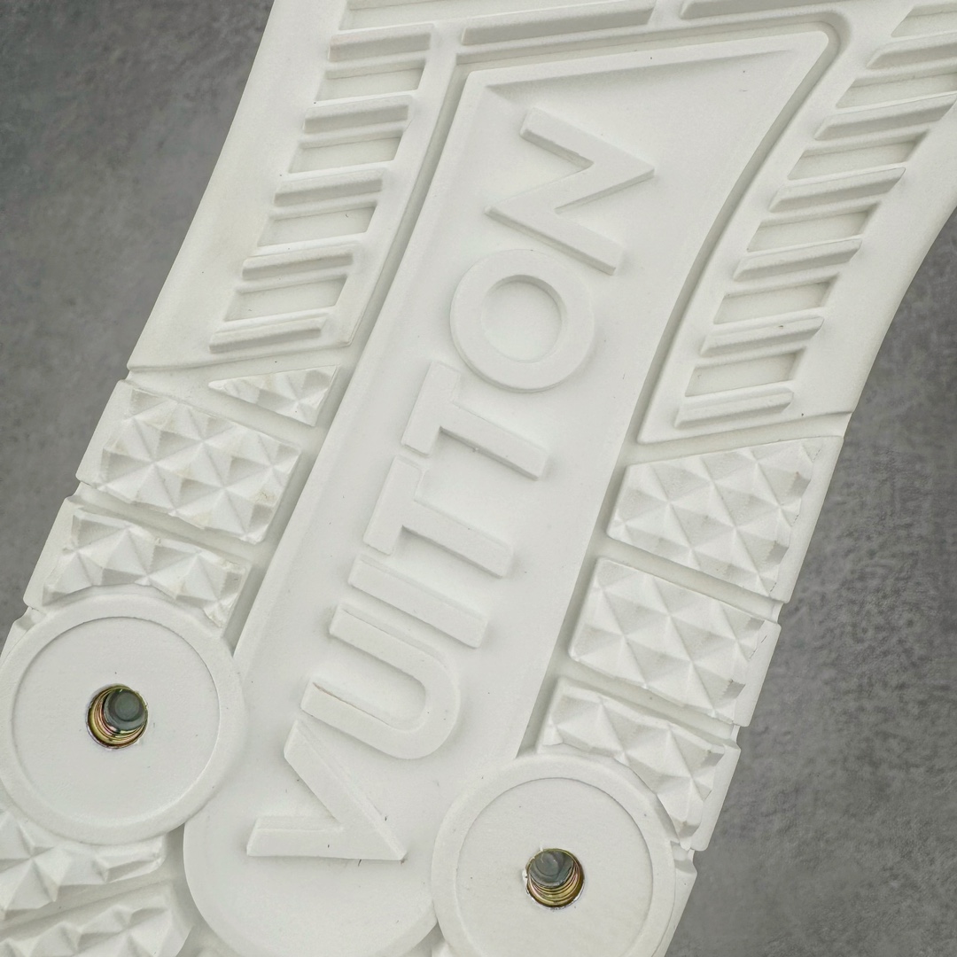 Louis Vuitton  LV Trainer 路易威登 低筒 休闲鞋 板鞋 运动鞋 男鞋 女鞋 棋盘格 黑白