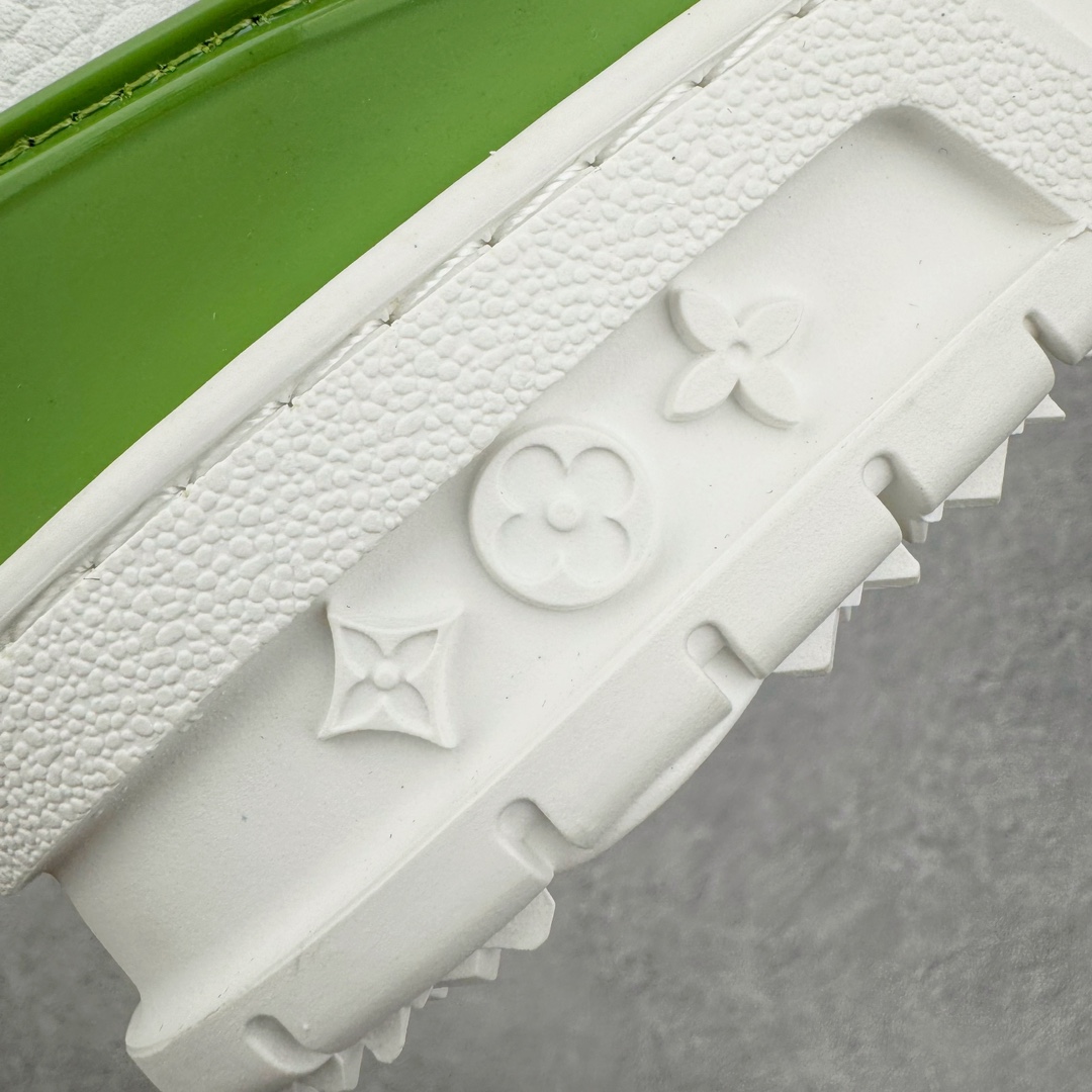 Louis Vuitton  LV Trainer 路易威登 低筒 休闲鞋 板鞋 运动鞋 男鞋 女鞋 棋盘格 白绿色 1ACRCL