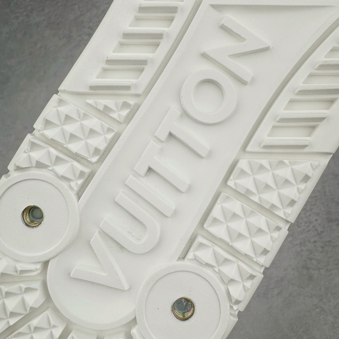 Louis Vuitton  LV Trainer 路易威登 低筒 休闲鞋 板鞋 运动鞋 男鞋 女鞋 棋盘格 白绿色 1ACRCL