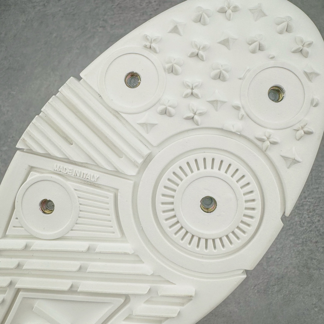 Louis Vuitton  LV Trainer 路易威登 低筒 休闲鞋 板鞋 运动鞋 男鞋 女鞋 棋盘格 白绿色 1ACRCL