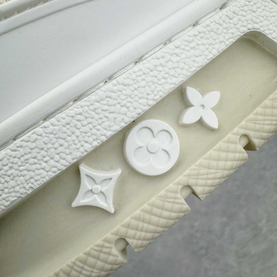 Louis Vuitton  LV Trainer 路易威登 低筒 休闲鞋 板鞋 运动鞋 男鞋 女鞋  米色印花 1AC689