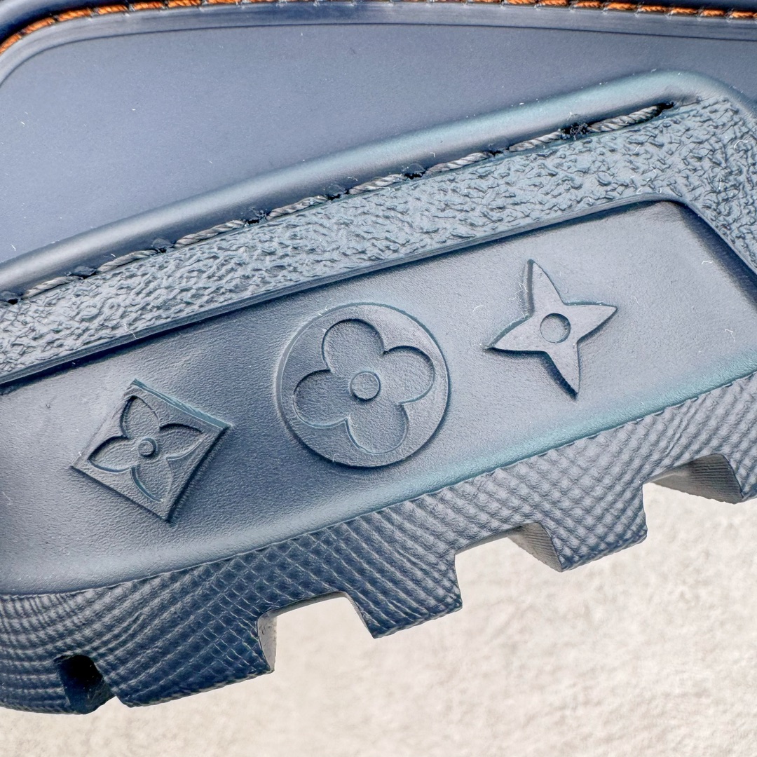 Louis Vuitton 路易威登 Trainer Maxi LV 小胖丁 低筒 休闲鞋 板鞋 运动鞋 男鞋 女鞋 牛仔蓝 1AD6G4