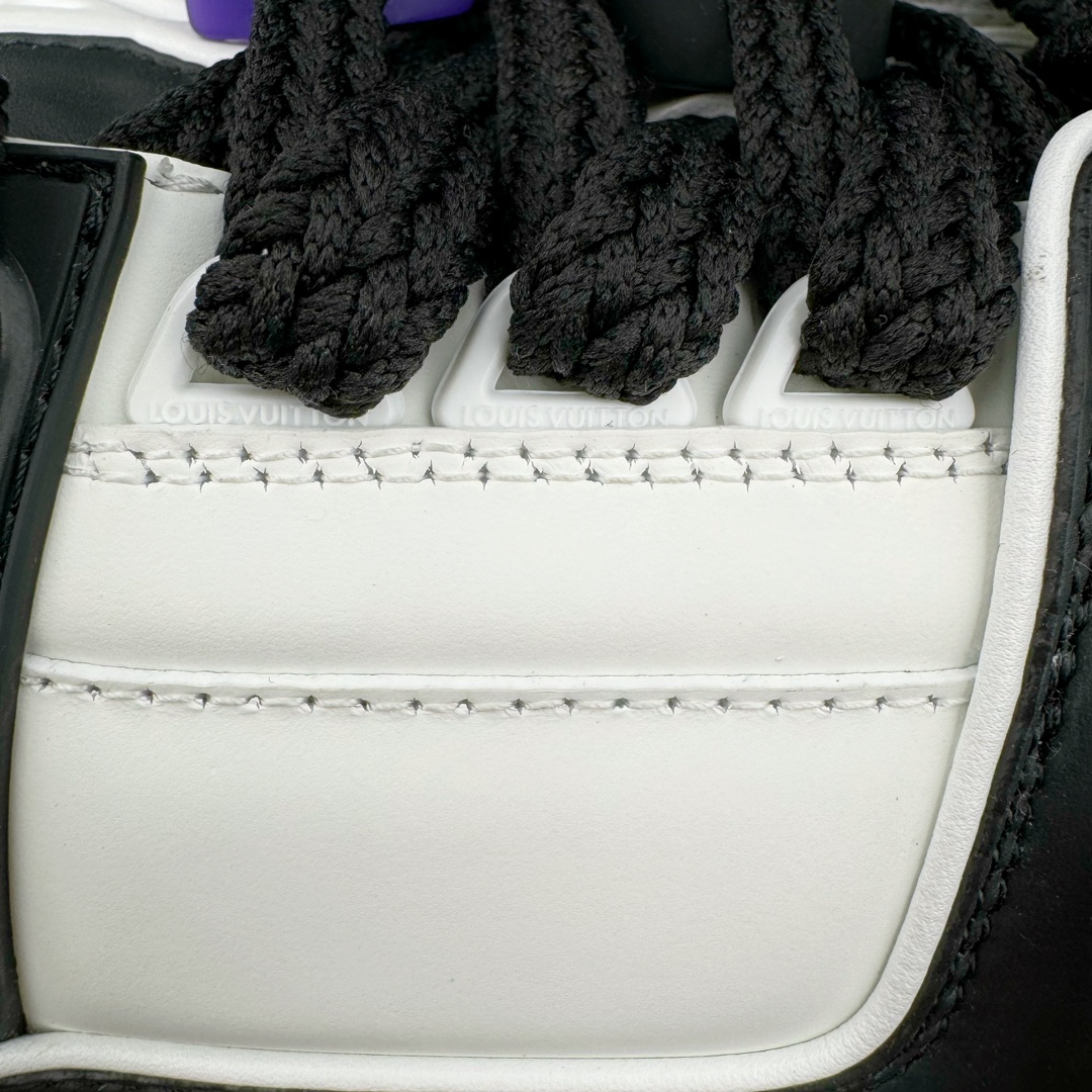 Louis Vuitton 路易威登 Trainer Maxi LV 小胖丁 低筒 休闲鞋 板鞋 运动鞋 男鞋 女鞋 黑白 1ABZQ9