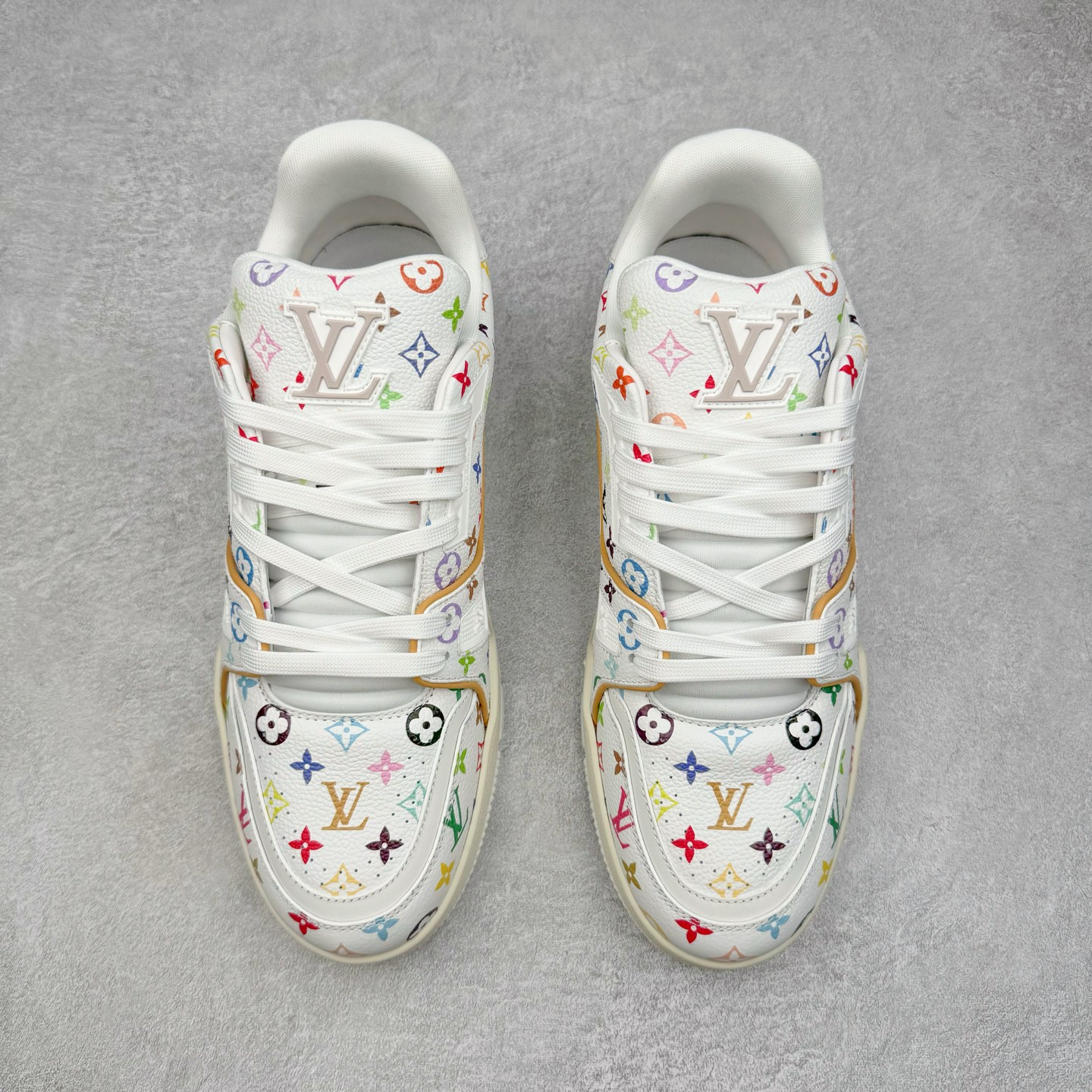 Louis Vuitton Takashi Murakami  LV  Trainer  路易威登 低筒 休闲鞋 板鞋 运动鞋 男鞋 女鞋 村上隆白色