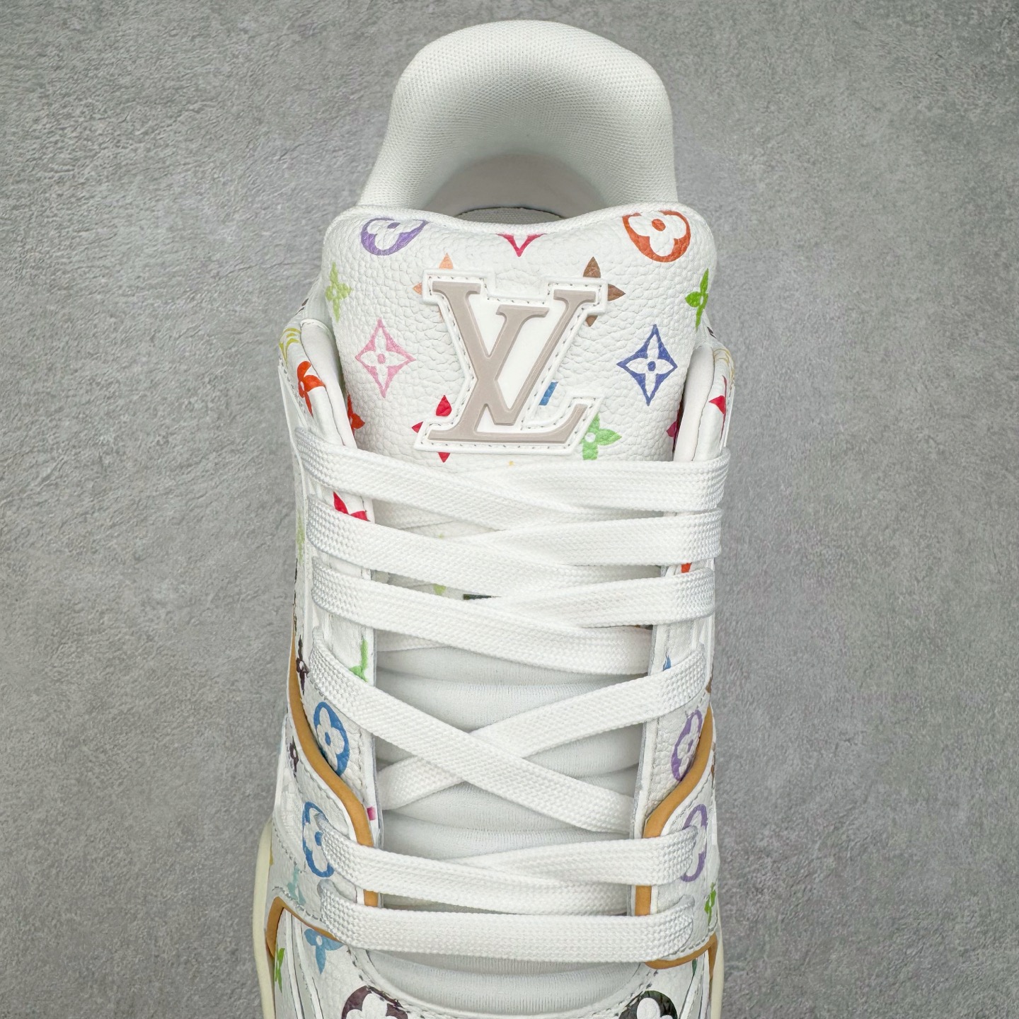  Louis Vuitton Takashi Murakami  LV  Trainer  路易威登 低筒 休闲鞋 板鞋 运动鞋 男鞋 女鞋 村上隆白色