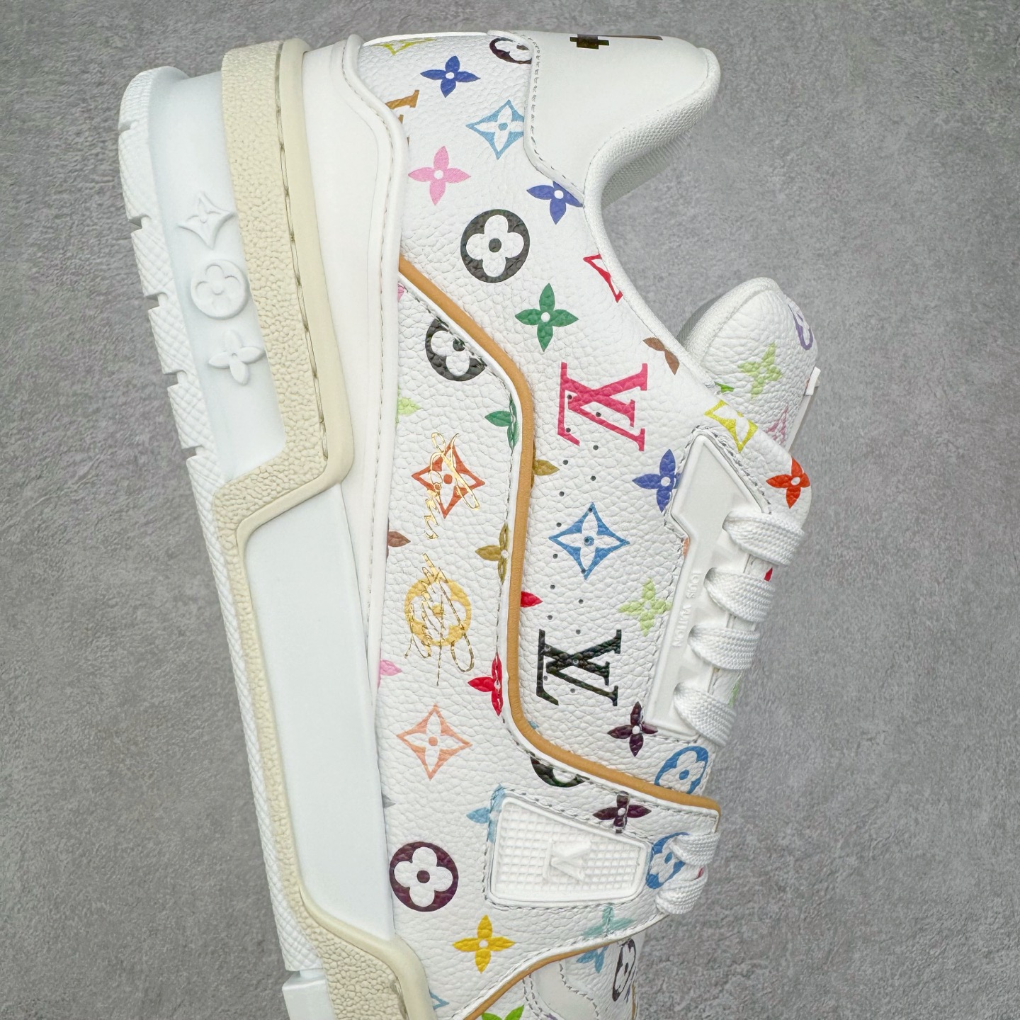  Louis Vuitton Takashi Murakami  LV  Trainer  路易威登 低筒 休闲鞋 板鞋 运动鞋 男鞋 女鞋 村上隆白色