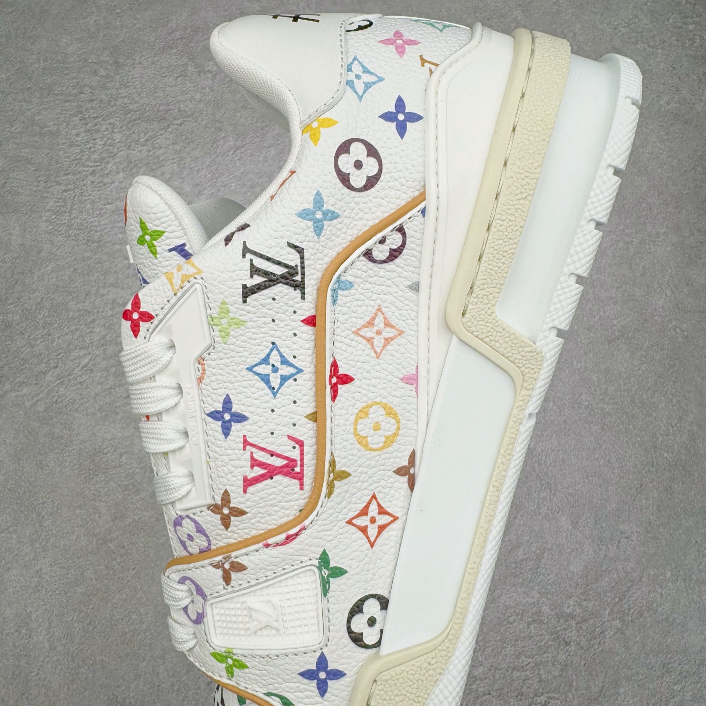  Louis Vuitton Takashi Murakami  LV  Trainer  路易威登 低筒 休闲鞋 板鞋 运动鞋 男鞋 女鞋 村上隆白色