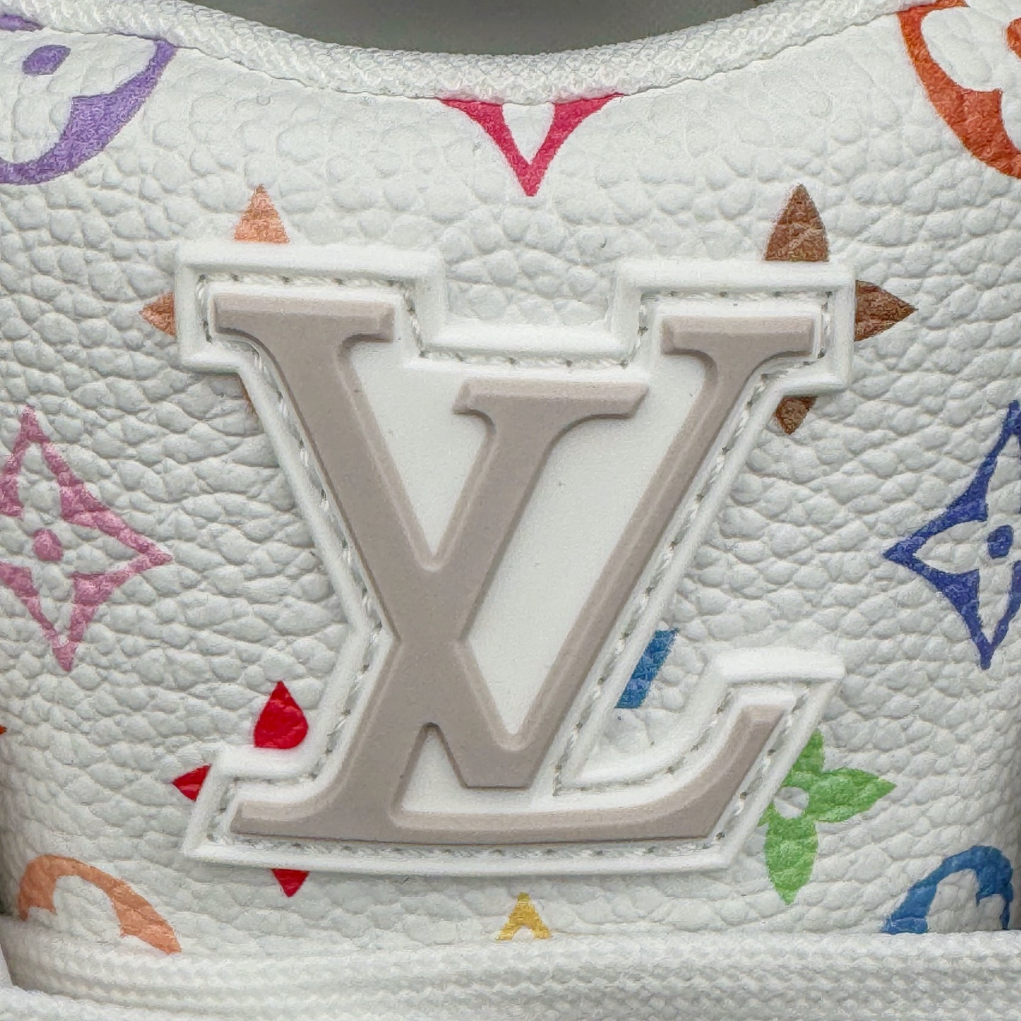  Louis Vuitton Takashi Murakami  LV  Trainer  路易威登 低筒 休闲鞋 板鞋 运动鞋 男鞋 女鞋 村上隆白色
