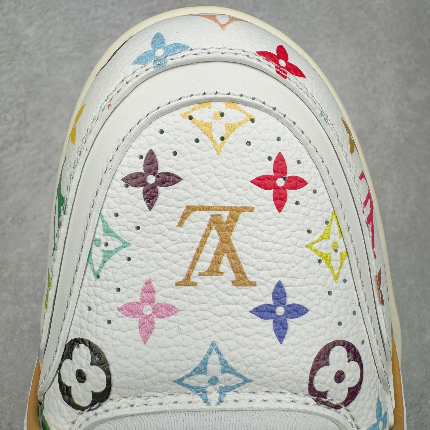  Louis Vuitton Takashi Murakami  LV  Trainer  路易威登 低筒 休闲鞋 板鞋 运动鞋 男鞋 女鞋 村上隆白色