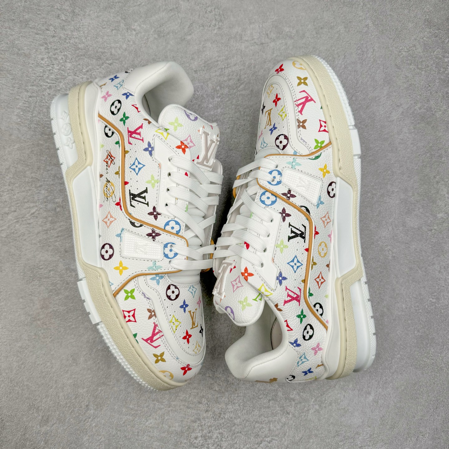  Louis Vuitton Takashi Murakami  LV  Trainer  路易威登 低筒 休闲鞋 板鞋 运动鞋 男鞋 女鞋 村上隆白色