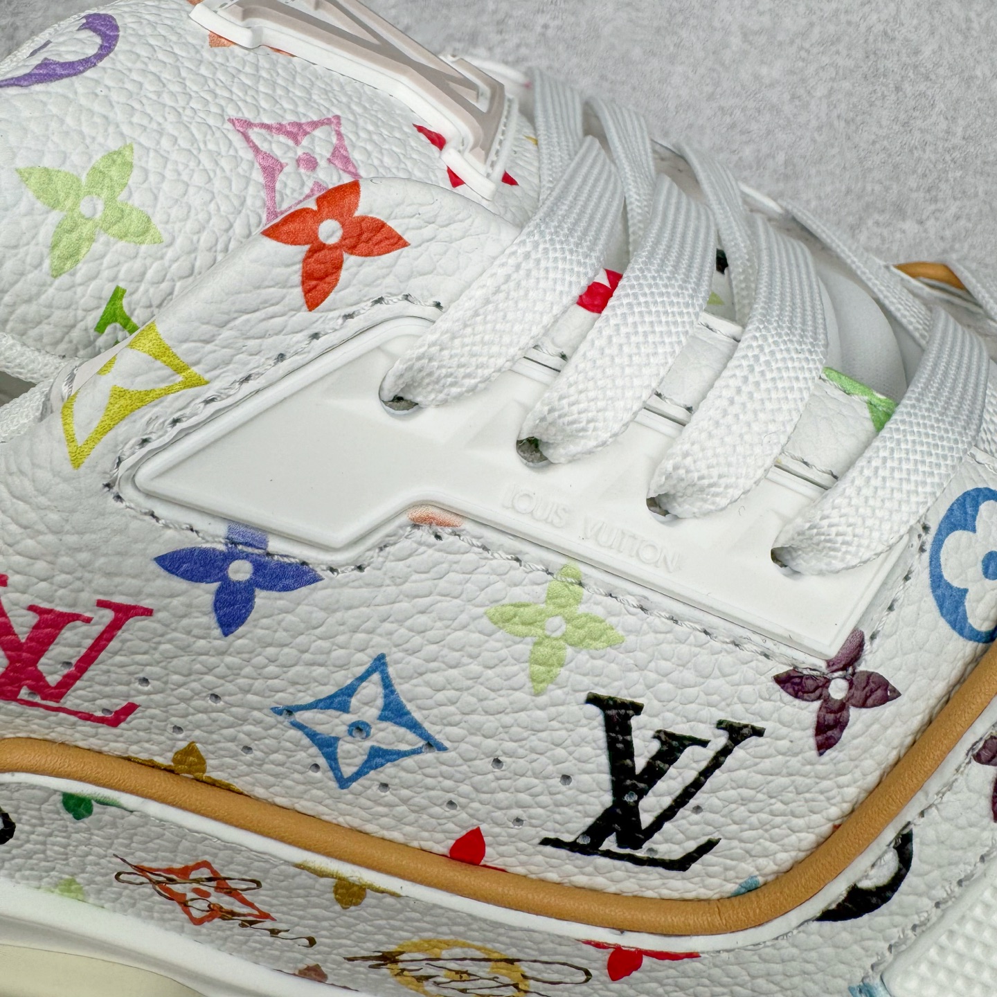  Louis Vuitton Takashi Murakami  LV  Trainer  路易威登 低筒 休闲鞋 板鞋 运动鞋 男鞋 女鞋 村上隆白色