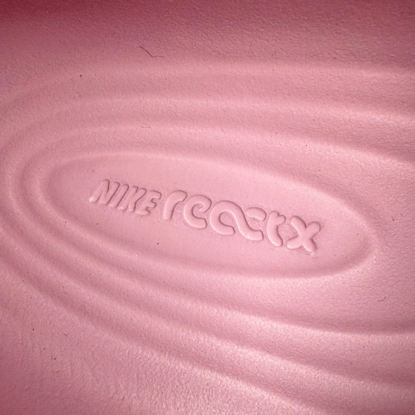 正确复合底 Nike Reactx Rejuven8 洞洞鞋 简约舒适  室外拖鞋 男女同款  粉色  HV5060-600