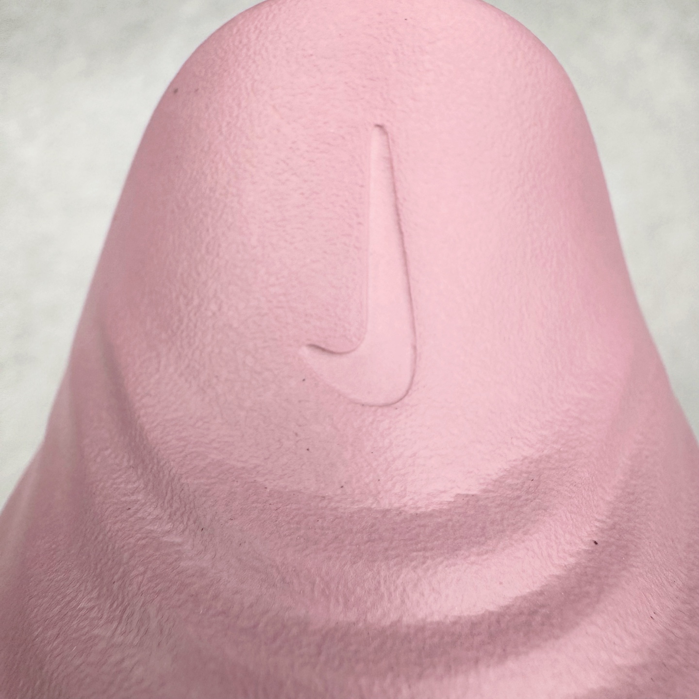 正确复合底 Nike Reactx Rejuven8 洞洞鞋 简约舒适  室外拖鞋 男女同款  粉色  HV5060-600