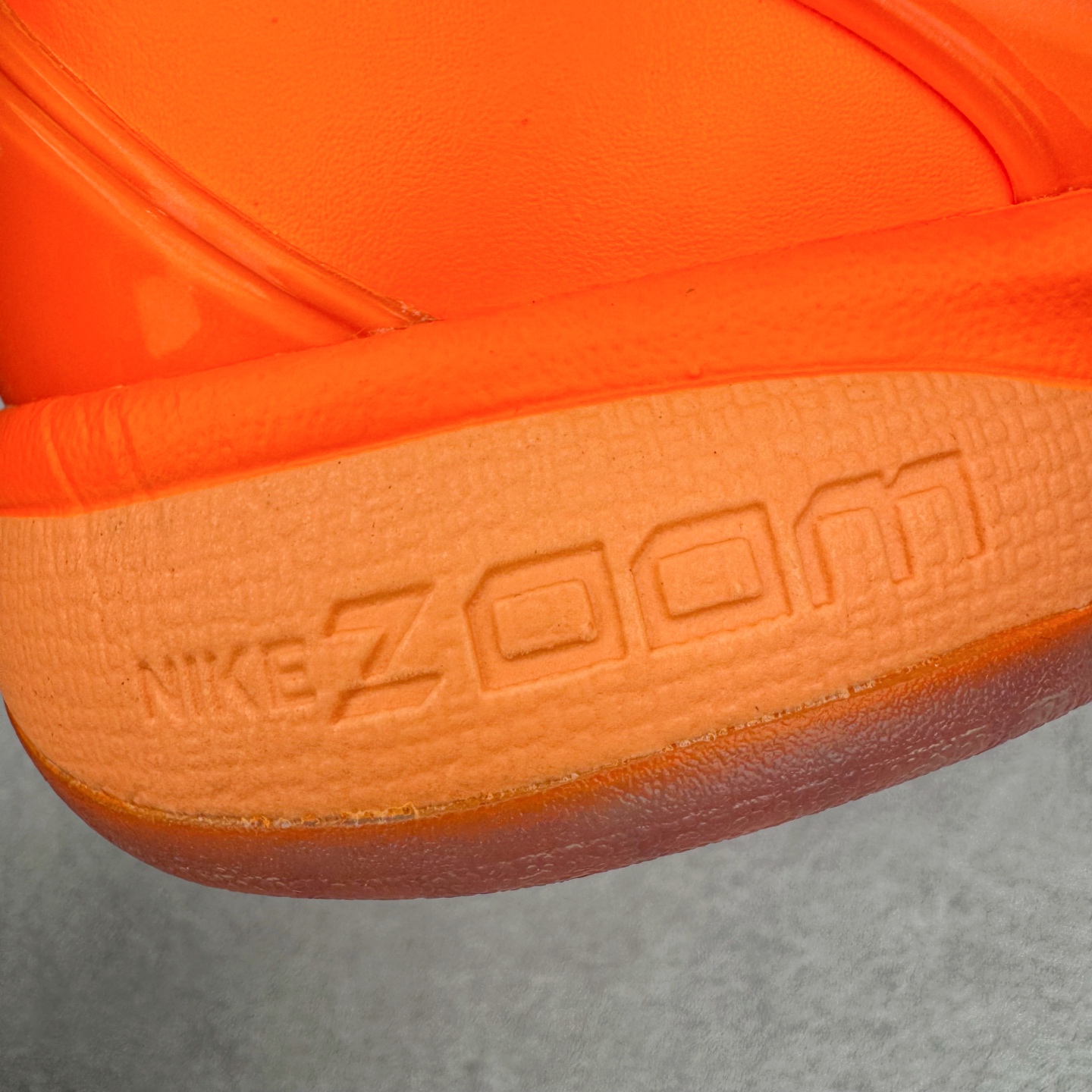S2 Kobe6 Total Orange 前掌Zoom Turbo 气垫 后掌EVA缓震 低筒 球鞋 籃球鞋 實戰鞋  真碳板 男鞋  波鞋  橙银色 IH1871-800