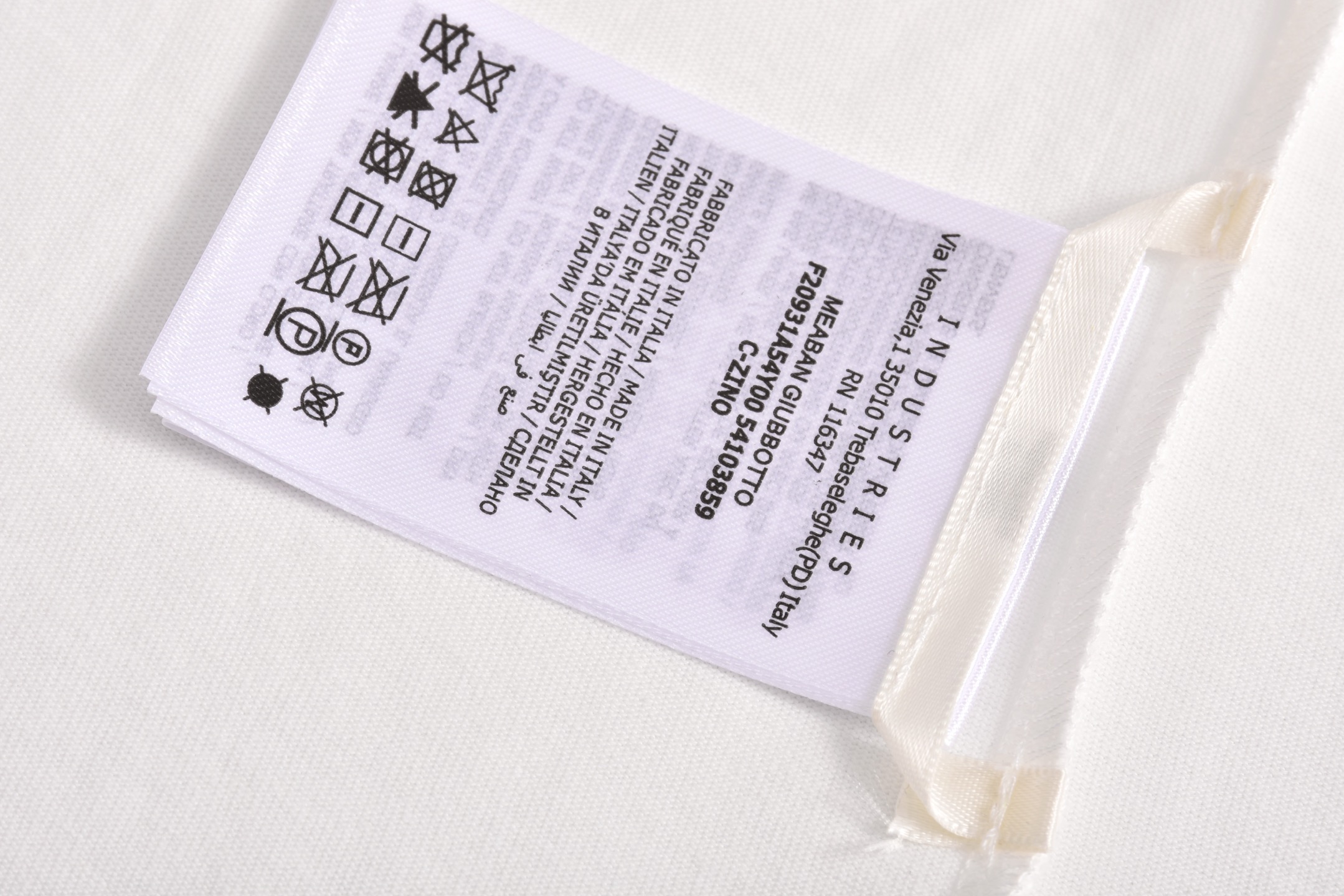 Moncler 蒙口 白标 字母 圆领 宽松 透气 短袖T恤 白色A2  J20918C000218390T032  