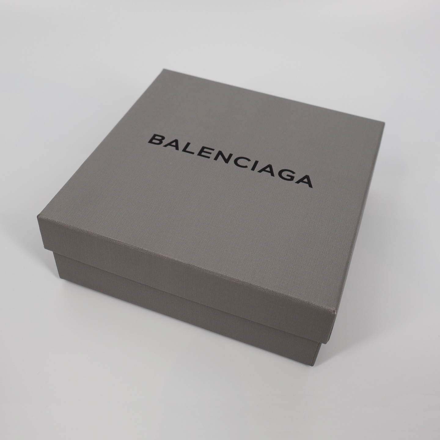 Balenciaga 巴黎世家 标志装饰 植鞣牛皮革 皮带 男款 黑色 7416132ABGZ1000
