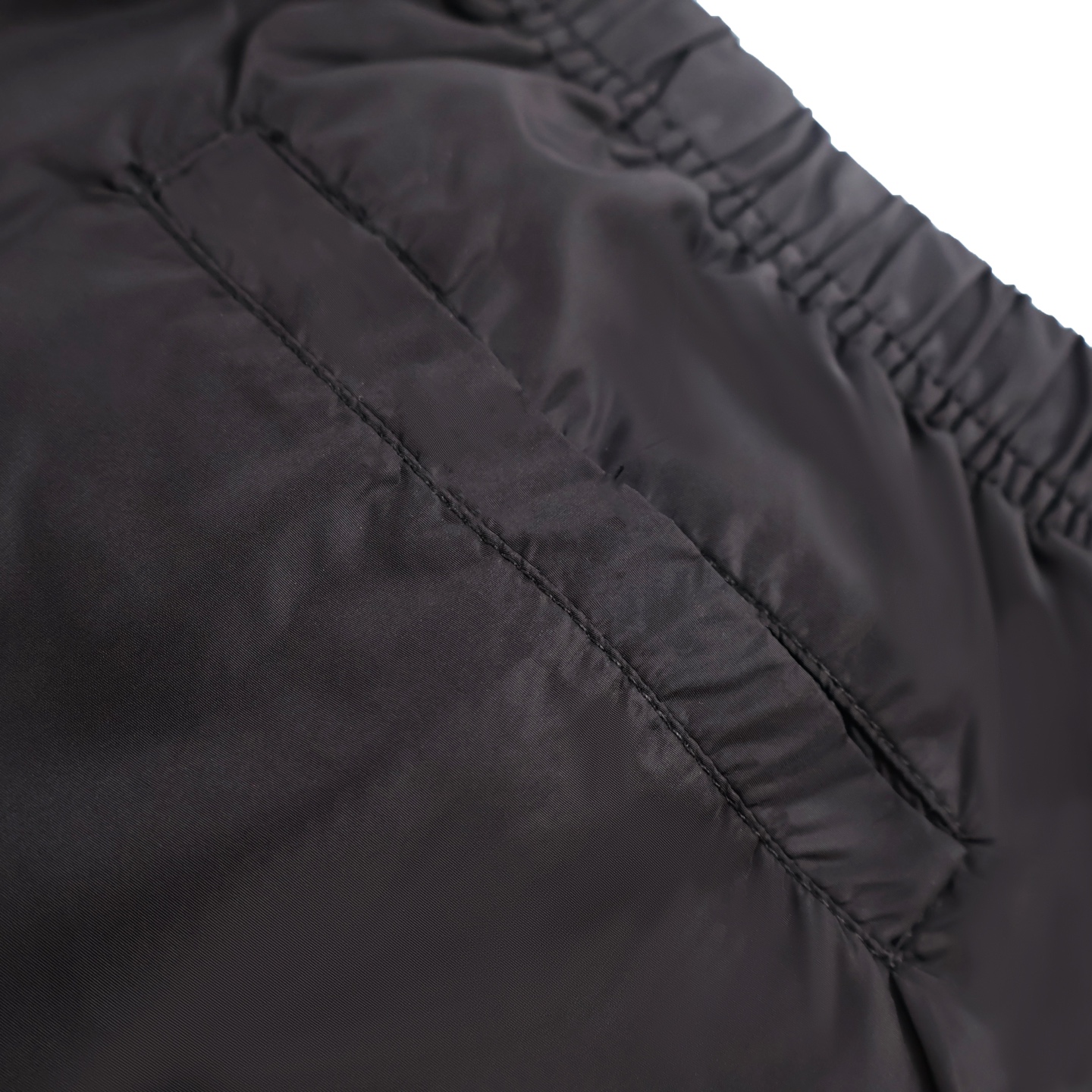 PALACE 普拉达 三角标纯色 松紧 直筒休闲短裤 男款 黑色-A2 UB372SOOO1WQ9-F0002