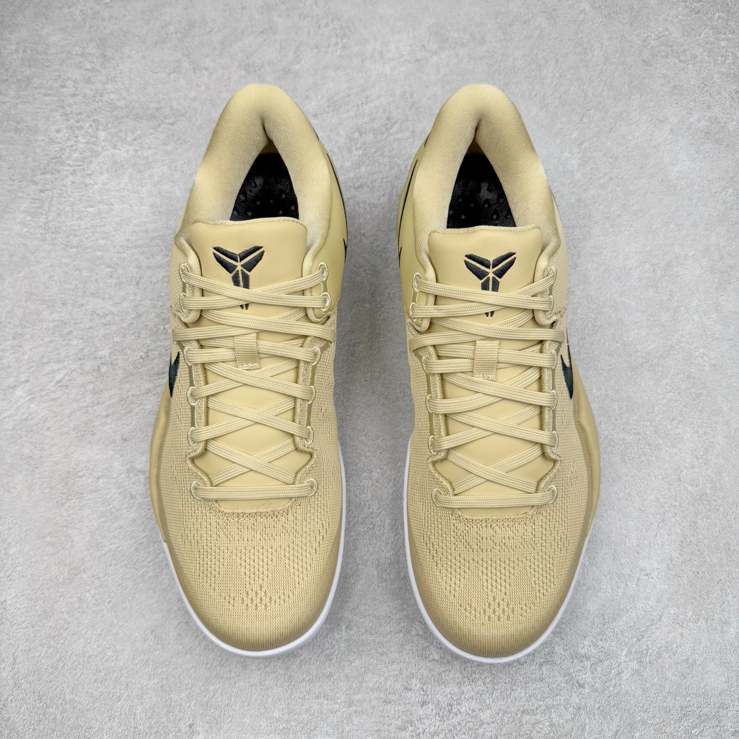 GX Kobe 8 Protro  科比8 低筒  全掌LUNARLON 鞋墊 籃球鞋 實戰鞋 球鞋 男鞋 波鞋 卡其色 HM6469-701