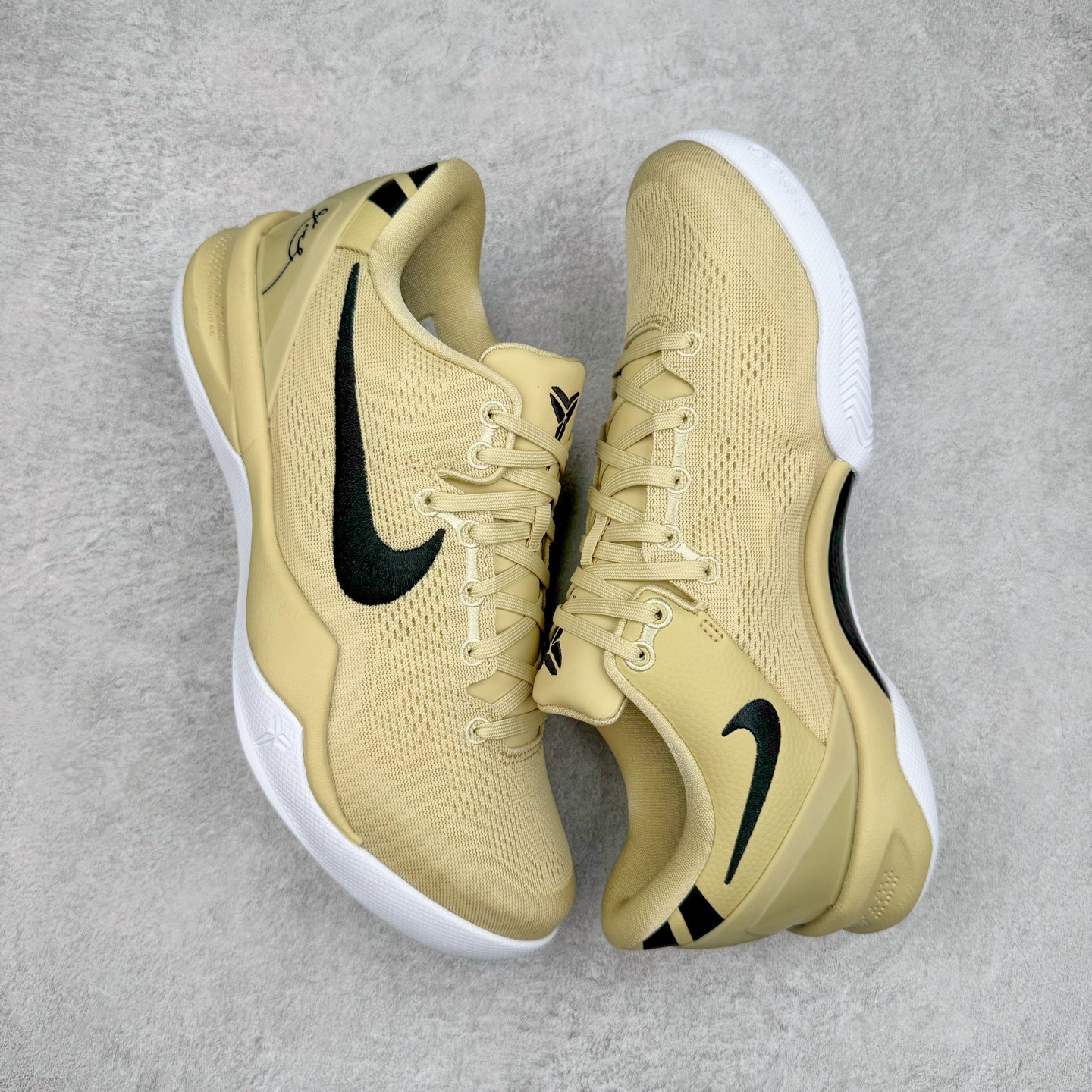 GX Kobe 8 Protro  科比8 低筒  全掌LUNARLON 鞋墊 籃球鞋 實戰鞋 球鞋 男鞋 波鞋 卡其色 HM6469-701