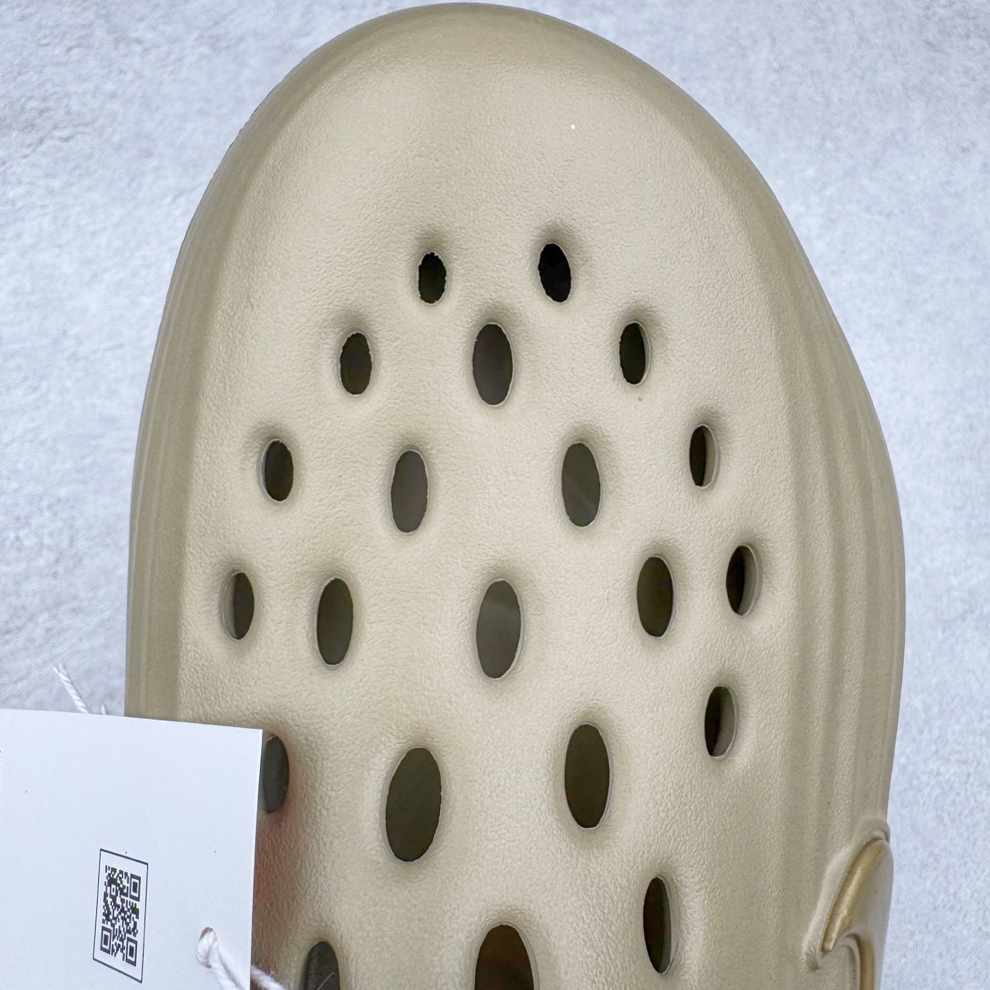 正确复合底 Nike Reactx Rejuven8 洞洞鞋 简约舒适  室外拖鞋 男女同款 卡其  HV5060-200