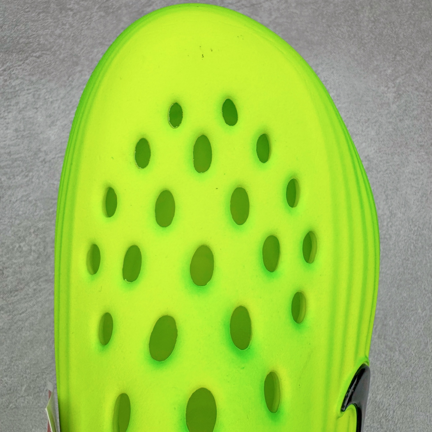 正确复合底 Nike Reactx Rejuven8 洞洞鞋 简约舒适  室外拖鞋 男女同款 荧光绿  HV5060-300