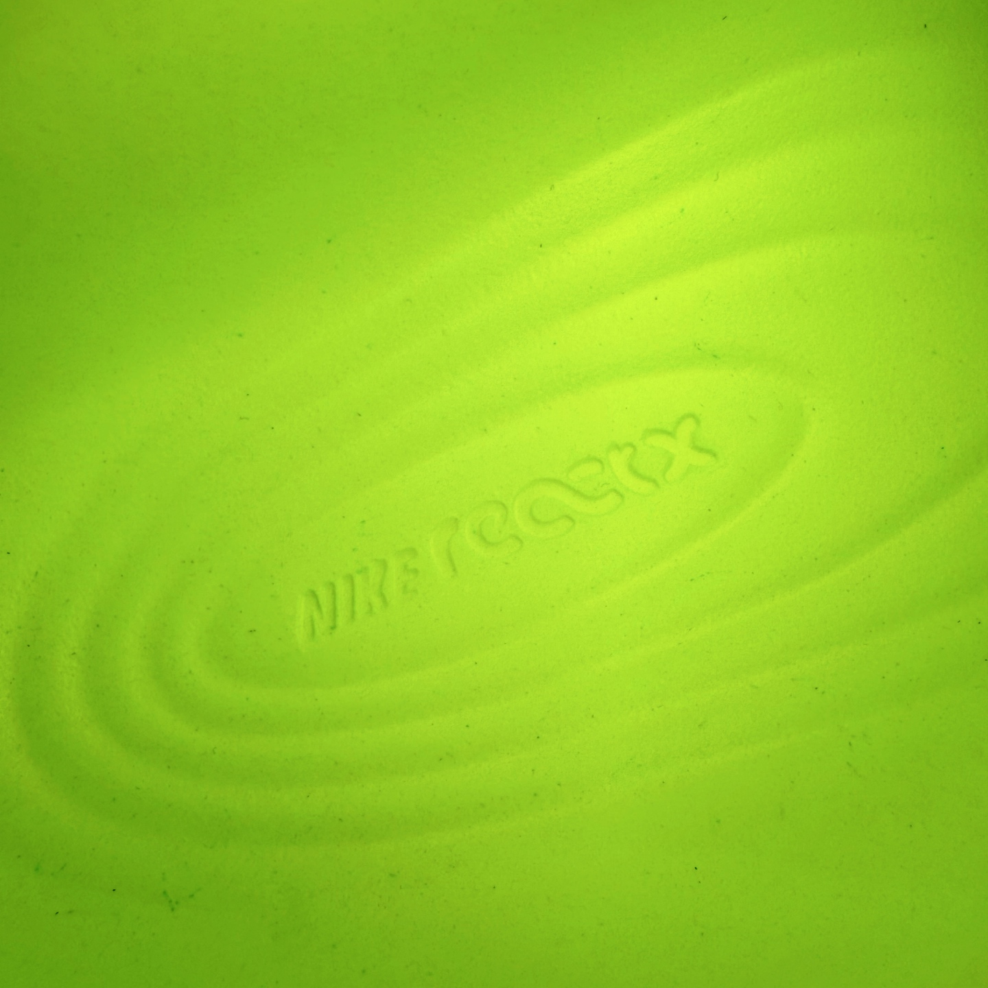 正确复合底 Nike Reactx Rejuven8 洞洞鞋 简约舒适  室外拖鞋 男女同款 荧光绿  HV5060-300