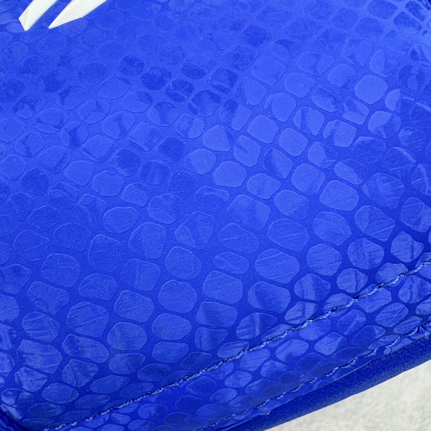 Nike Kobe Offcourt Slide "Hyper Royal" 简约舒适一字拖  室外拖鞋 男女同款  蓝色 F2870-400