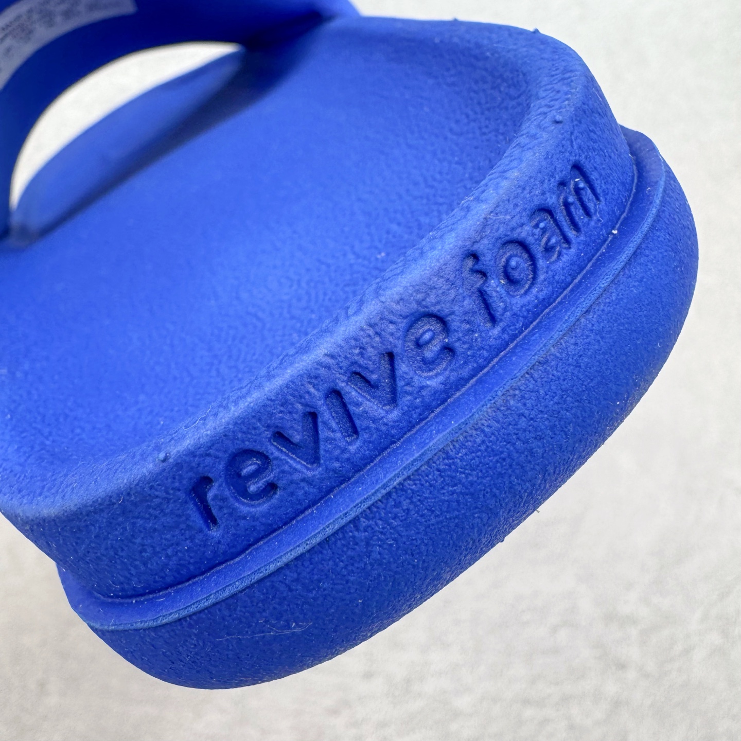 Nike Kobe Offcourt Slide "Hyper Royal" 简约舒适一字拖  室外拖鞋 男女同款  蓝色 F2870-400