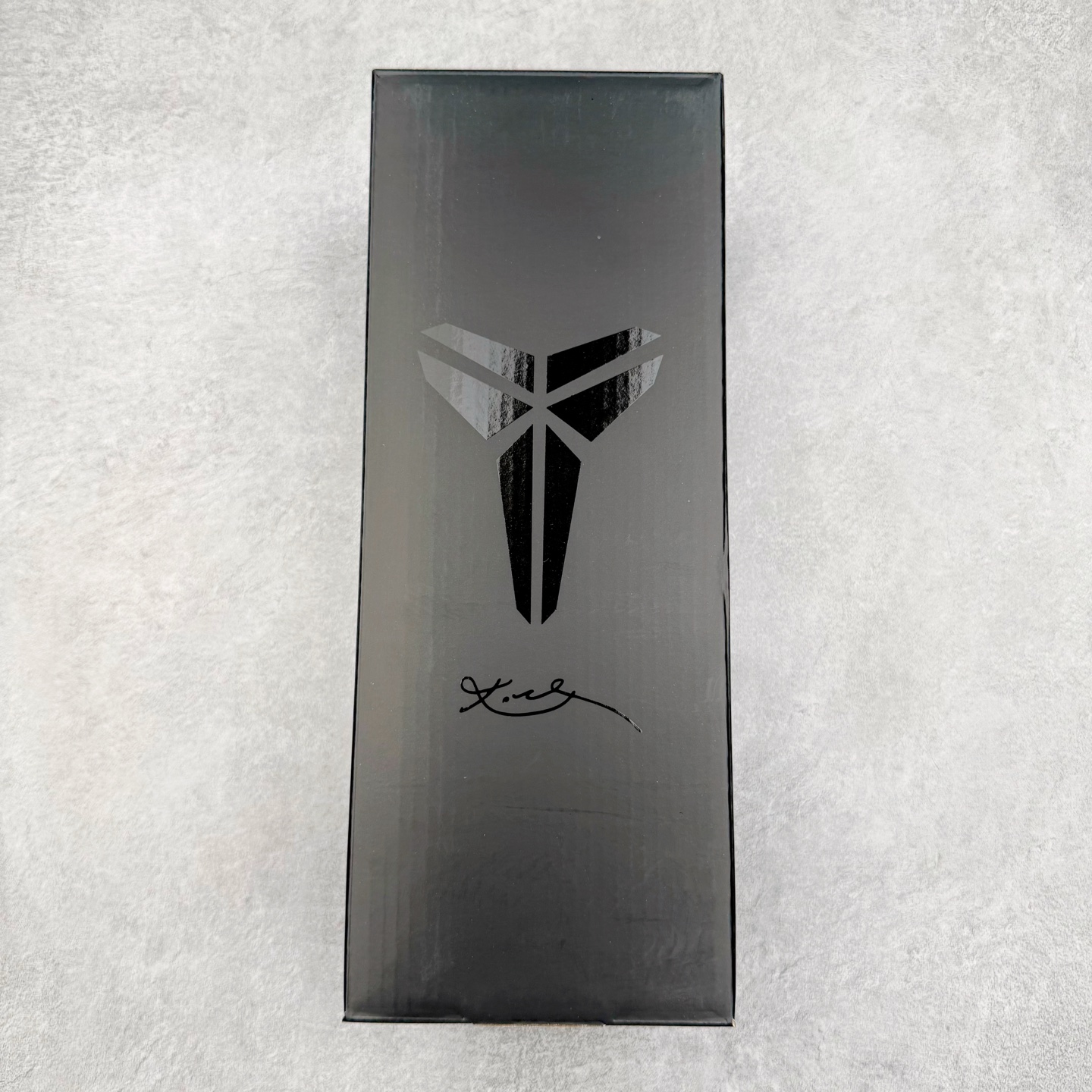 Nike Kobe Offcourt Slide "Hyper Royal" 简约舒适一字拖  室外拖鞋 男女同款  白色  IF2780-100