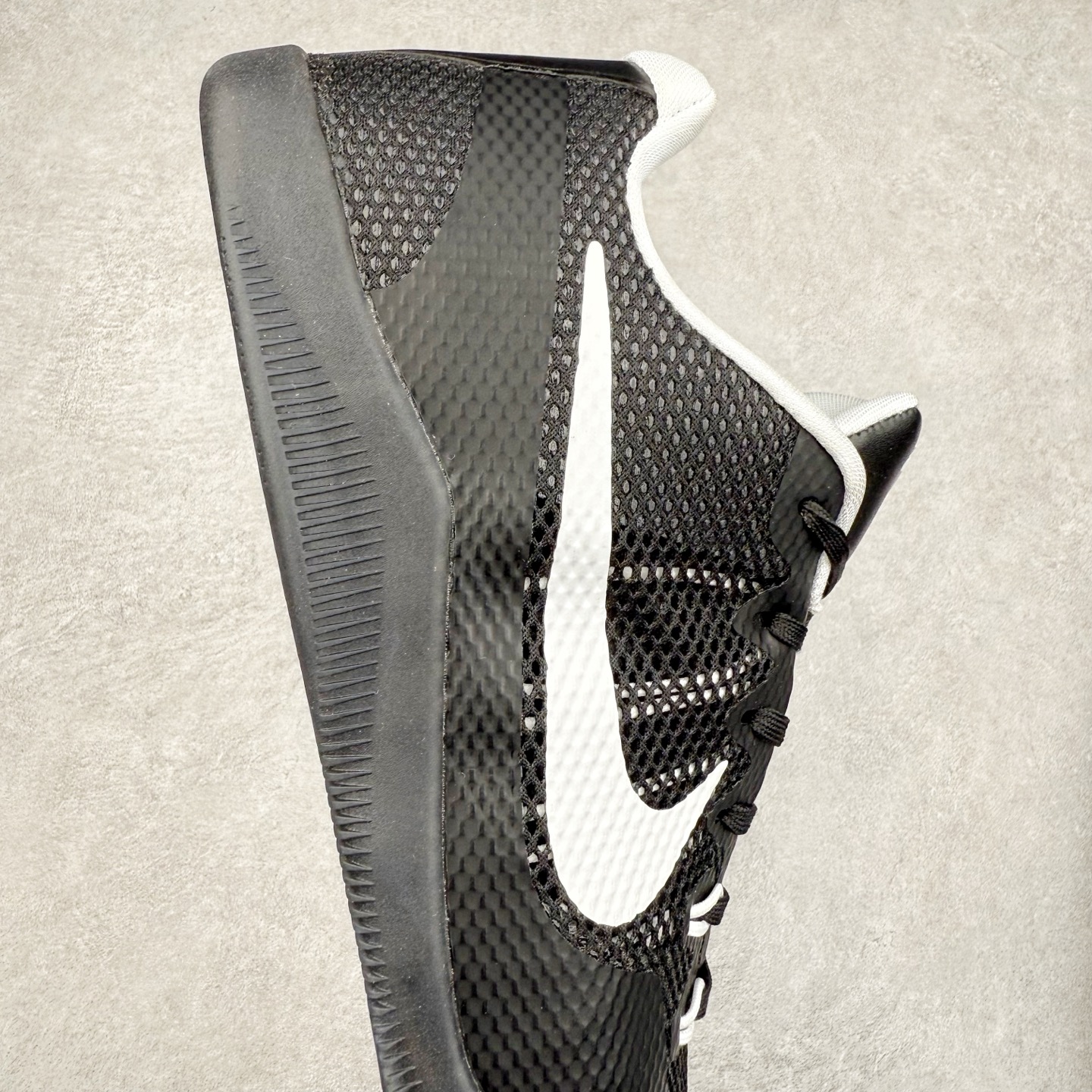 MX Kobe 11 Low Team Bank Black 科比11 低筒  前掌LUNARLON 鞋墊 籃球鞋 實戰鞋 球鞋 男鞋 波鞋 黑白 856485-001