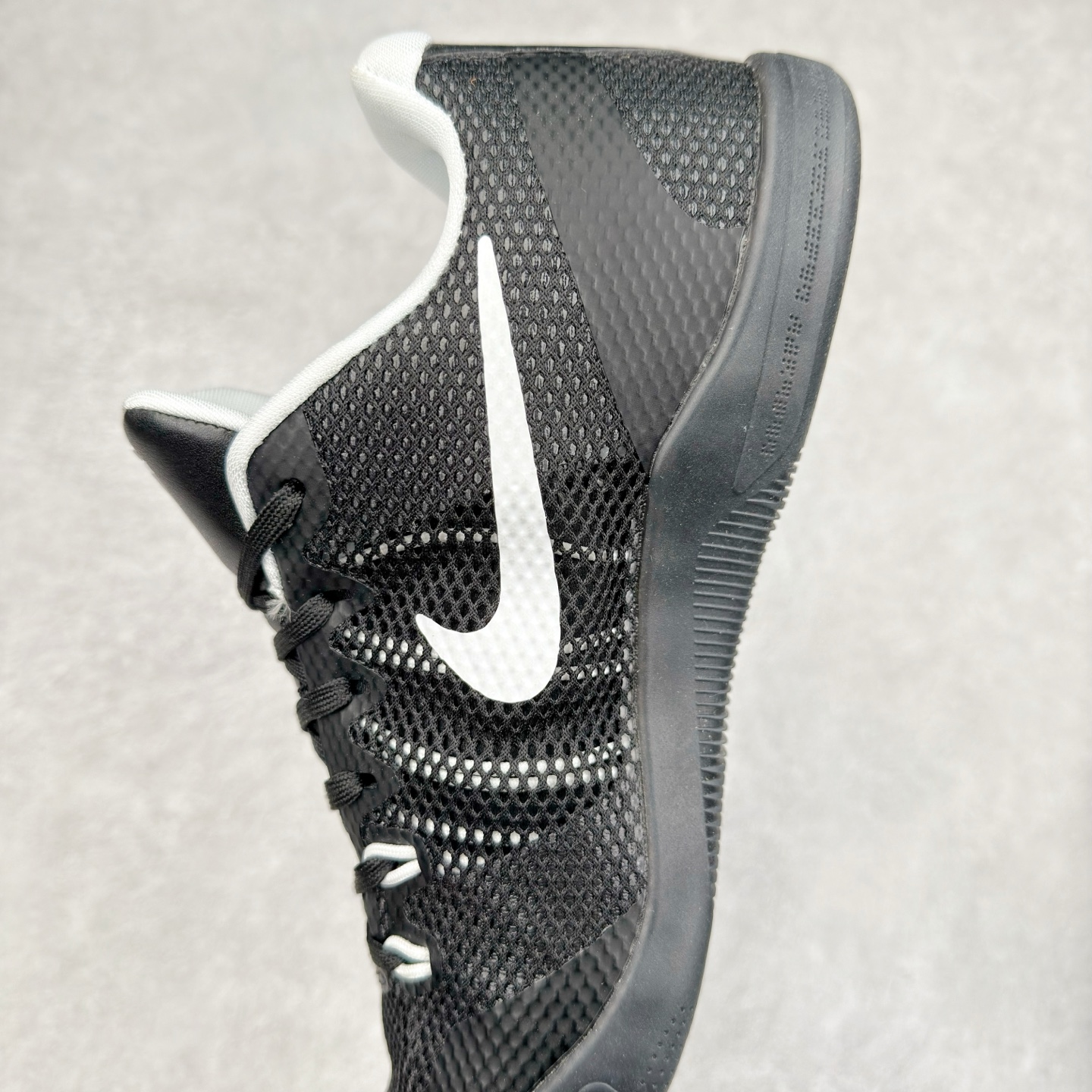 MX Kobe 11 Low Team Bank Black 科比11 低筒  前掌LUNARLON 鞋墊 籃球鞋 實戰鞋 球鞋 男鞋 波鞋 黑白 856485-001