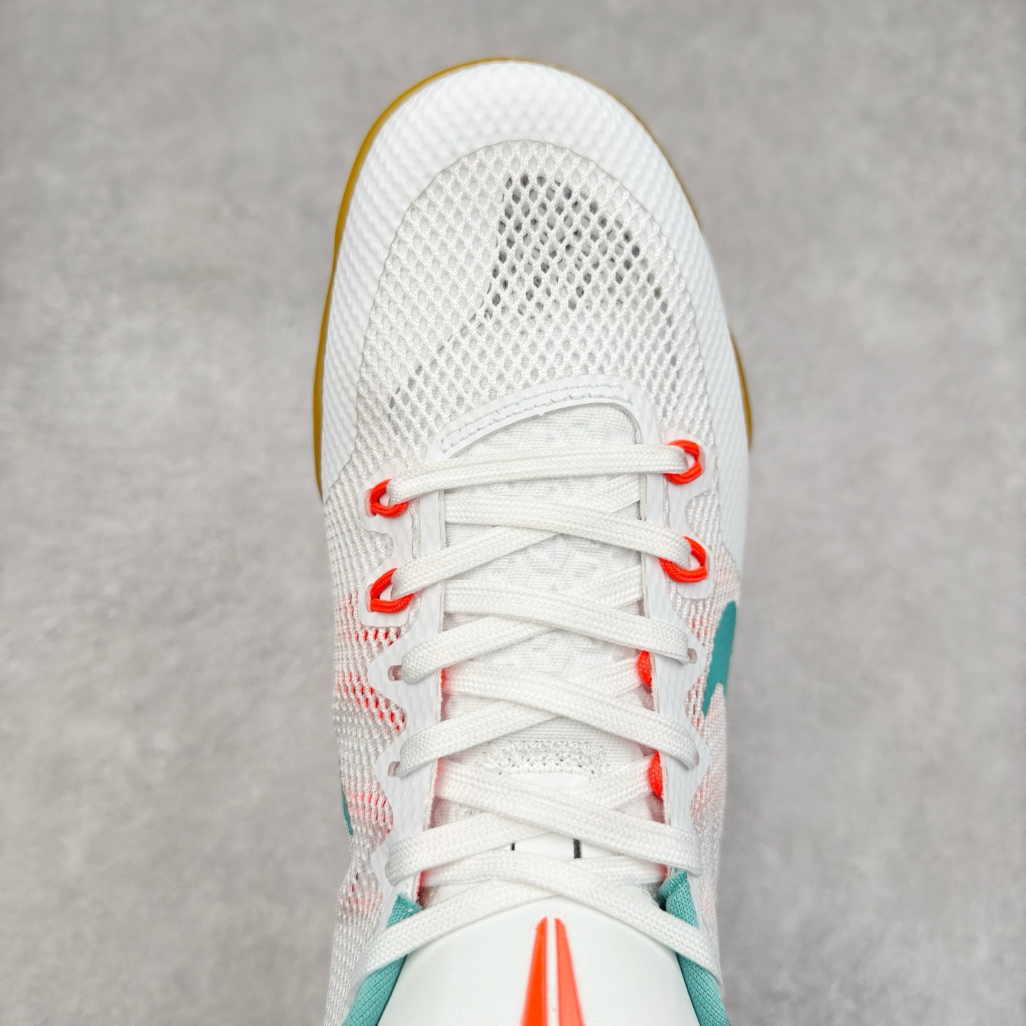 MX Kobe 11 LowSummer 科比11 低筒  前掌LUNARLON 鞋墊 籃球鞋 實戰鞋 球鞋 男鞋 波鞋 白绿 836184-103