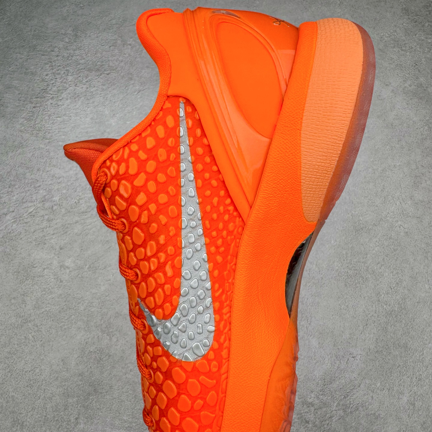GX Kobe6 Total Orange 前掌Zoom Turbo 气垫 后掌EVA缓震 低筒 球鞋 籃球鞋 實戰鞋  真碳板 男鞋  波鞋  橙银色 IH1871-800