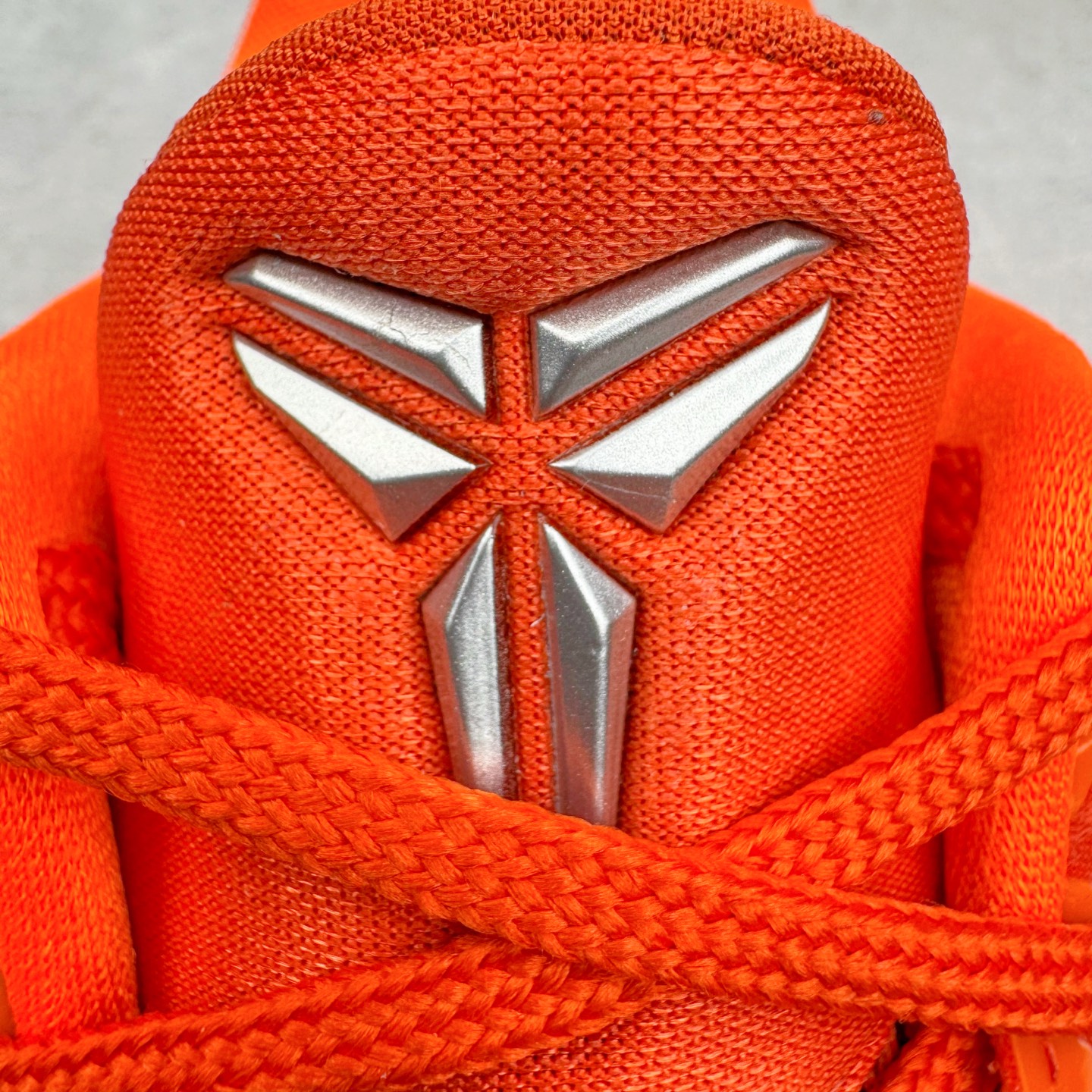 GX Kobe6 Total Orange 前掌Zoom Turbo 气垫 后掌EVA缓震 低筒 球鞋 籃球鞋 實戰鞋  真碳板 男鞋  波鞋  橙银色 IH1871-800