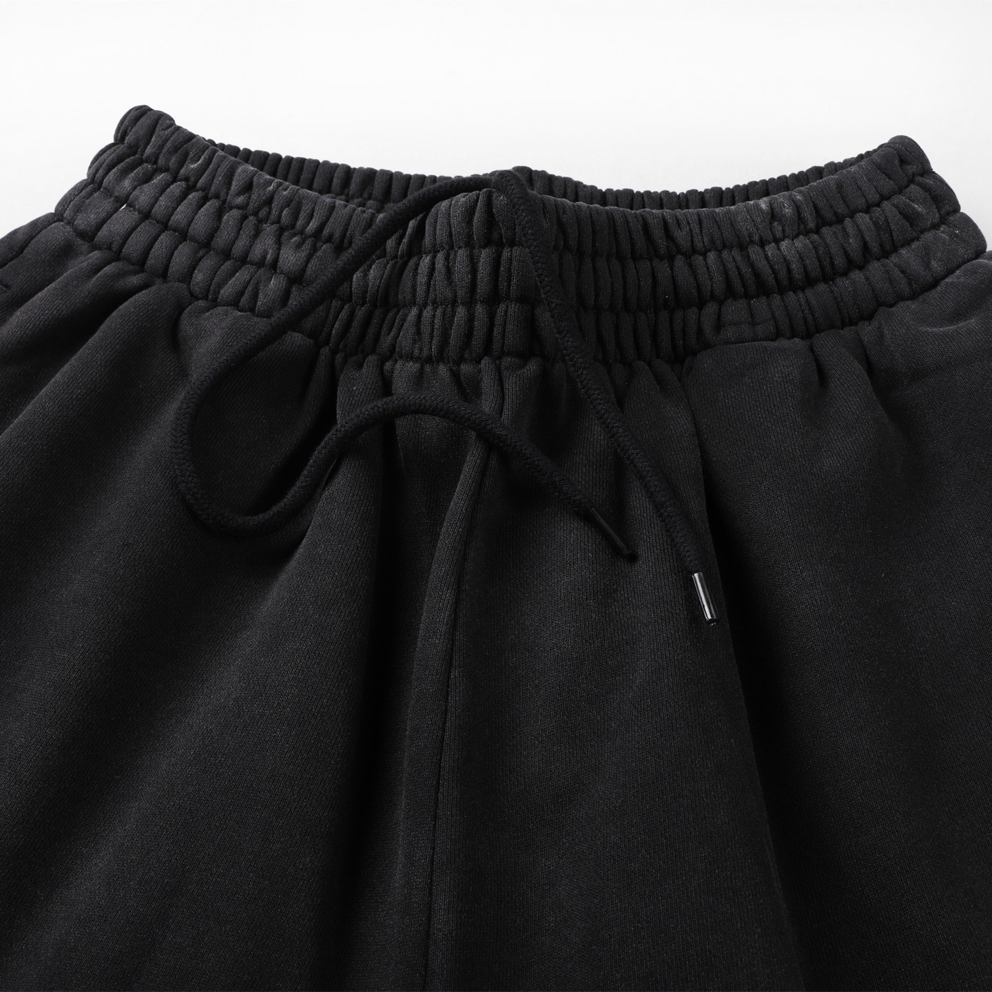 Balenciaga 巴黎世家  520限定短裤 松紧腰运动裤 短裤 裤子 休闲裤 水洗黑 白色A2 676137TMVL63425