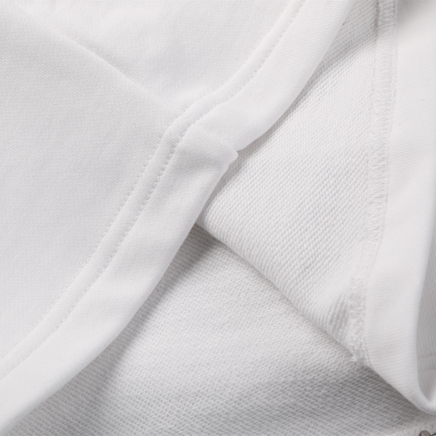 Balenciaga 巴黎世家  520限定短裤 松紧腰运动裤 短裤 裤子 休闲裤 水洗黑 白色A2 676137TMVL63425