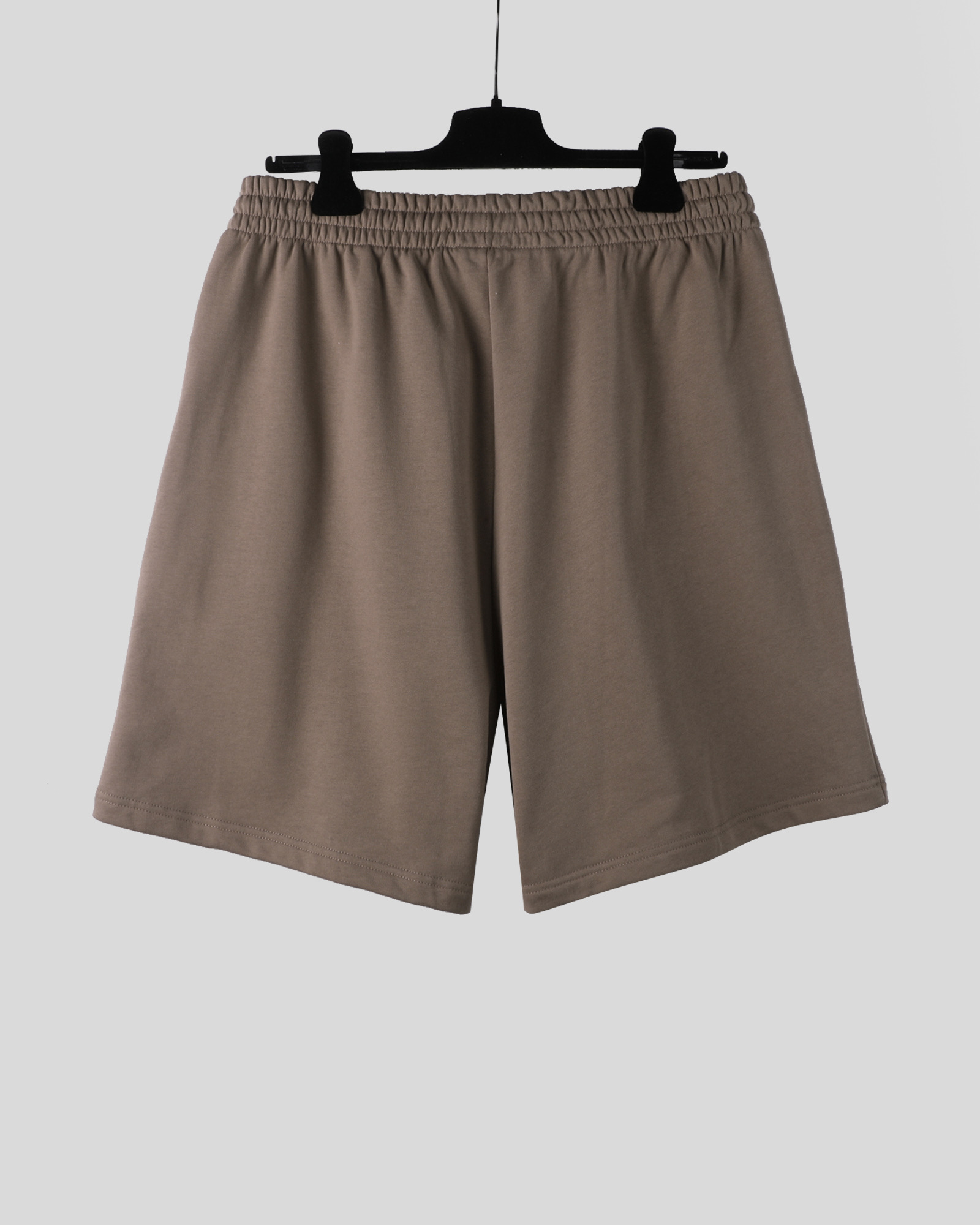 Balenciaga 巴黎世家 前后字母logo刺绣短裤  松紧腰运动裤 短裤 裤子 休闲裤 水洗黑 白色 灰色 棕色 黑白A2 674591