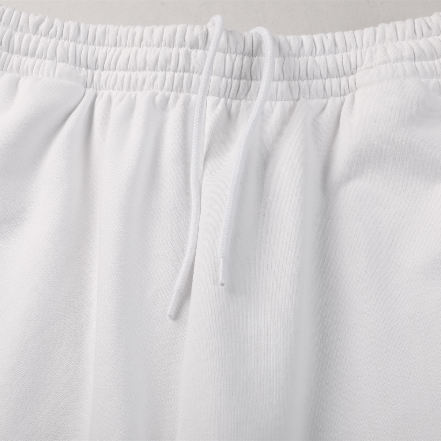 Balenciaga 巴黎世家 前后字母logo刺绣短裤  松紧腰运动裤 短裤 裤子 休闲裤 水洗黑 白色 灰色 棕色 黑白A2 674591