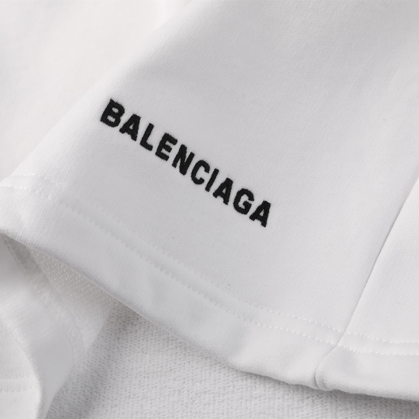 Balenciaga 巴黎世家 前后字母logo刺绣短裤  松紧腰运动裤 短裤 裤子 休闲裤 水洗黑 白色 灰色 棕色 黑白A2 674591