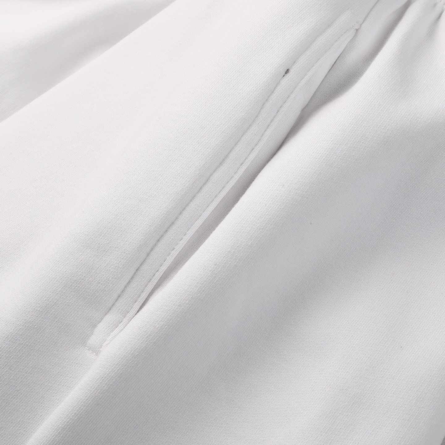 Balenciaga 巴黎世家 前后字母logo刺绣短裤  松紧腰运动裤 短裤 裤子 休闲裤 水洗黑 白色 灰色 棕色 黑白A2 674591